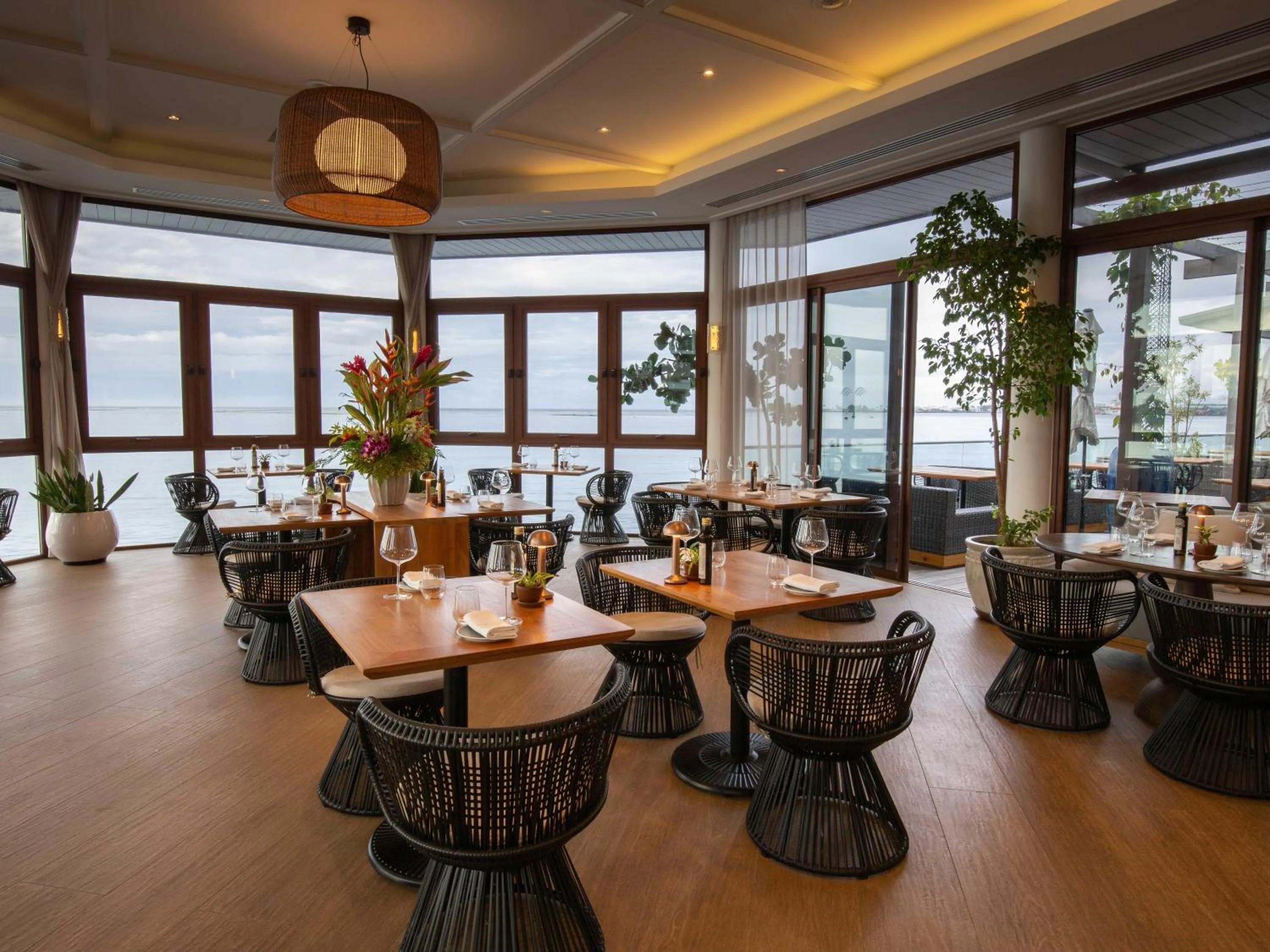 Restaurant/places to eat in Hilton Hotel Tahiti