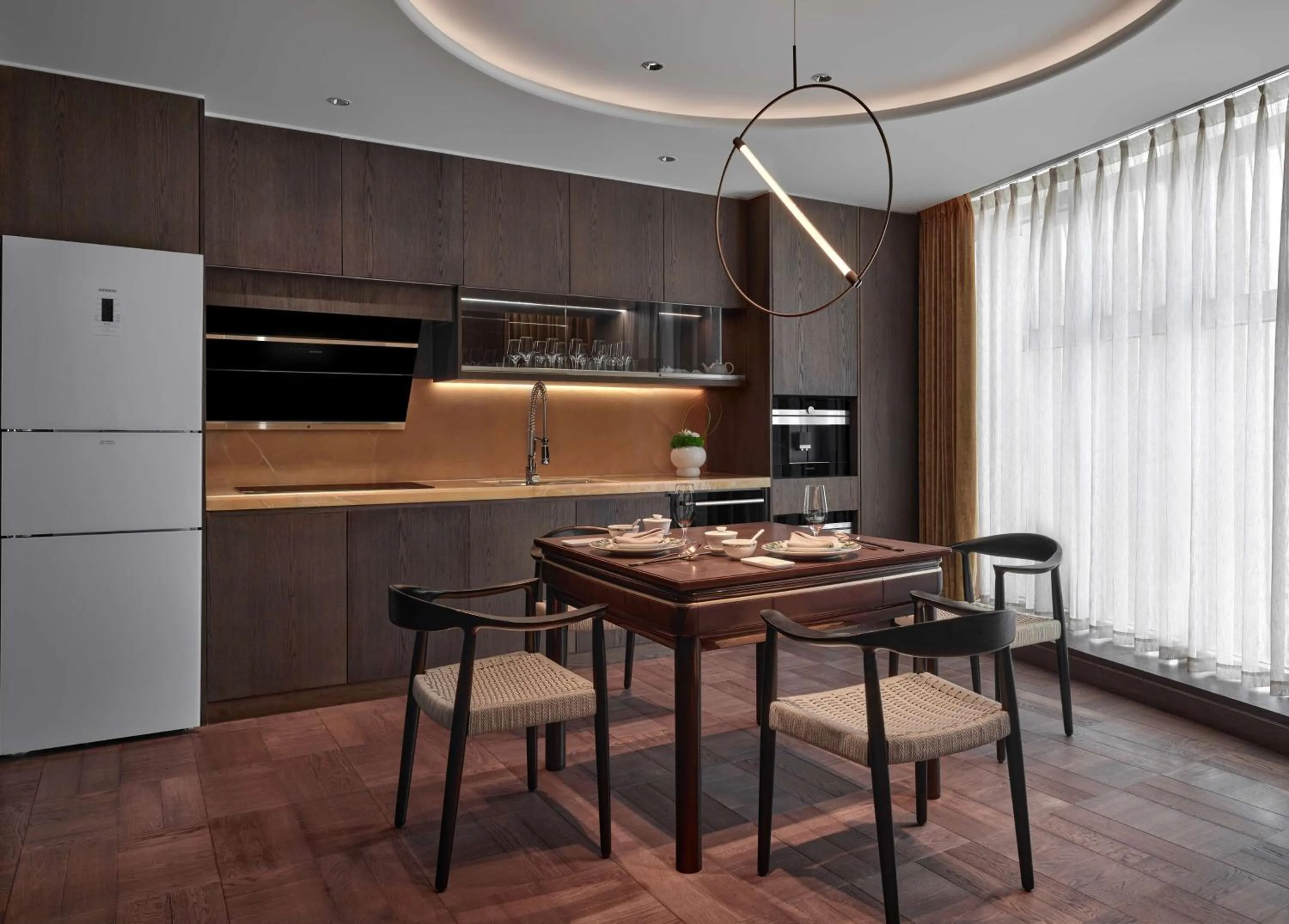 Kitchen or kitchenette in Conrad Urumqi