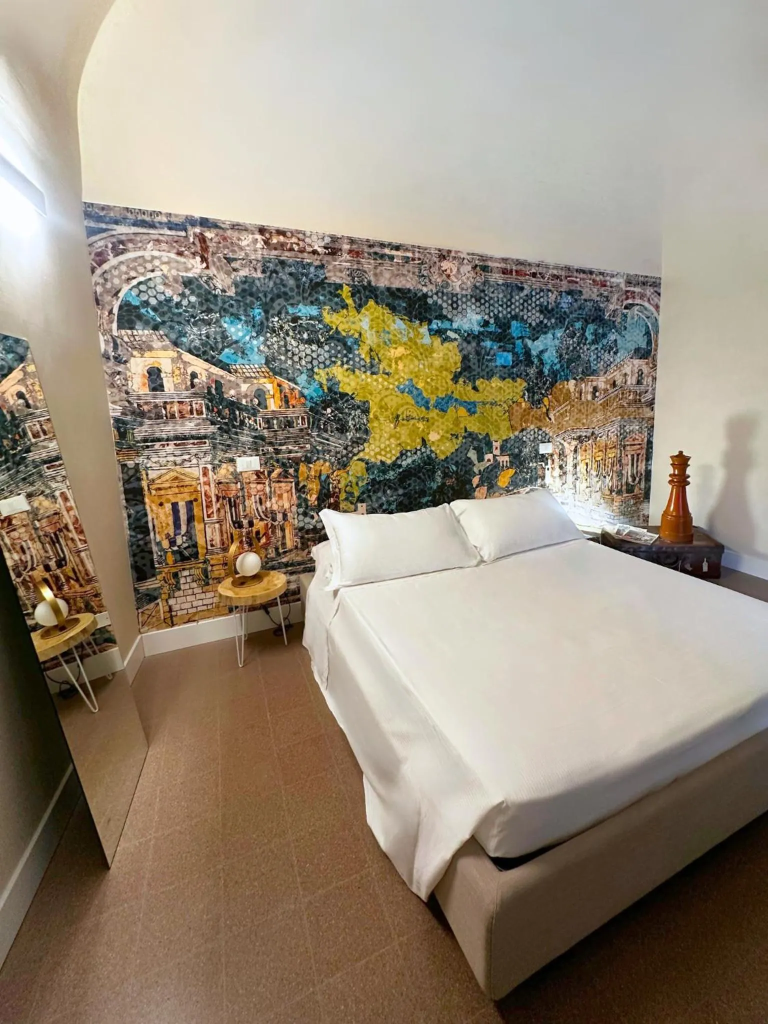 Bed in Ginevra Boutique Rooms - Palazzo Leosini - Residenze D'Epoca