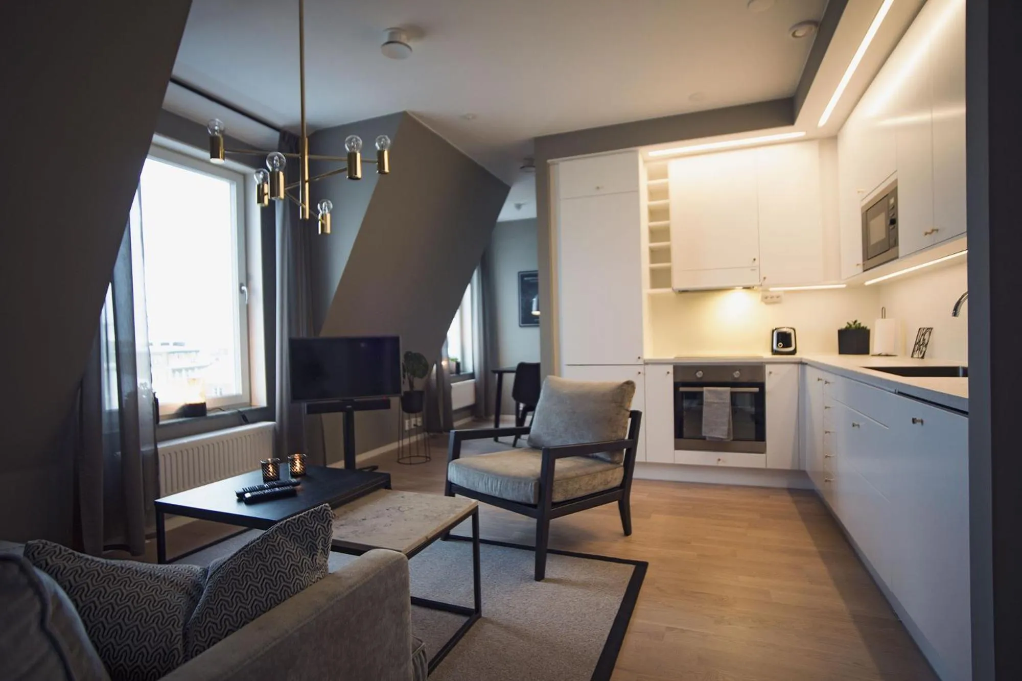 Sky Hotel Apartments, Hospitalstorget