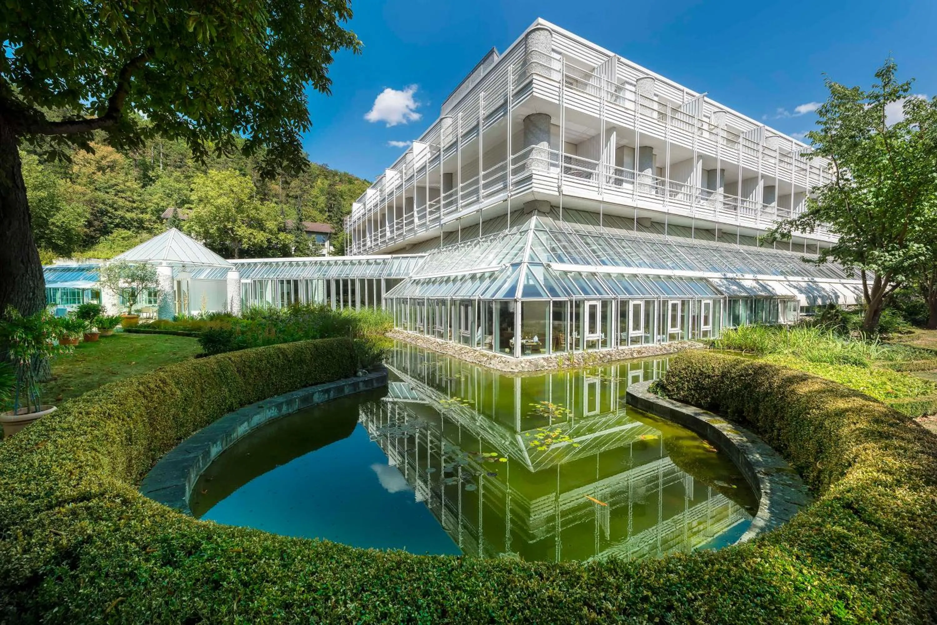 Property building in Best Western Premier Parkhotel Bad Mergentheim