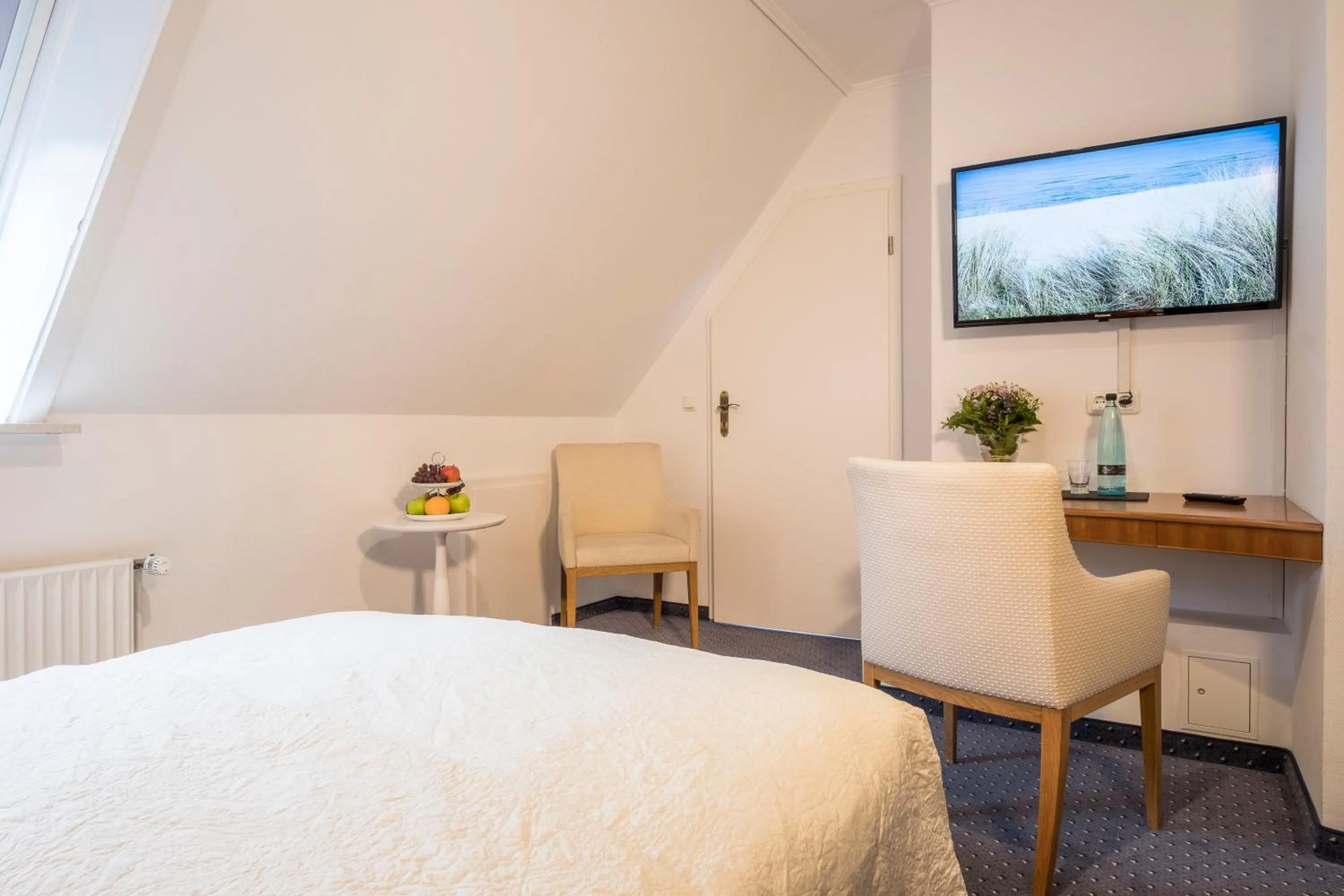 TV and multimedia, Bed in Landhaus Carstens