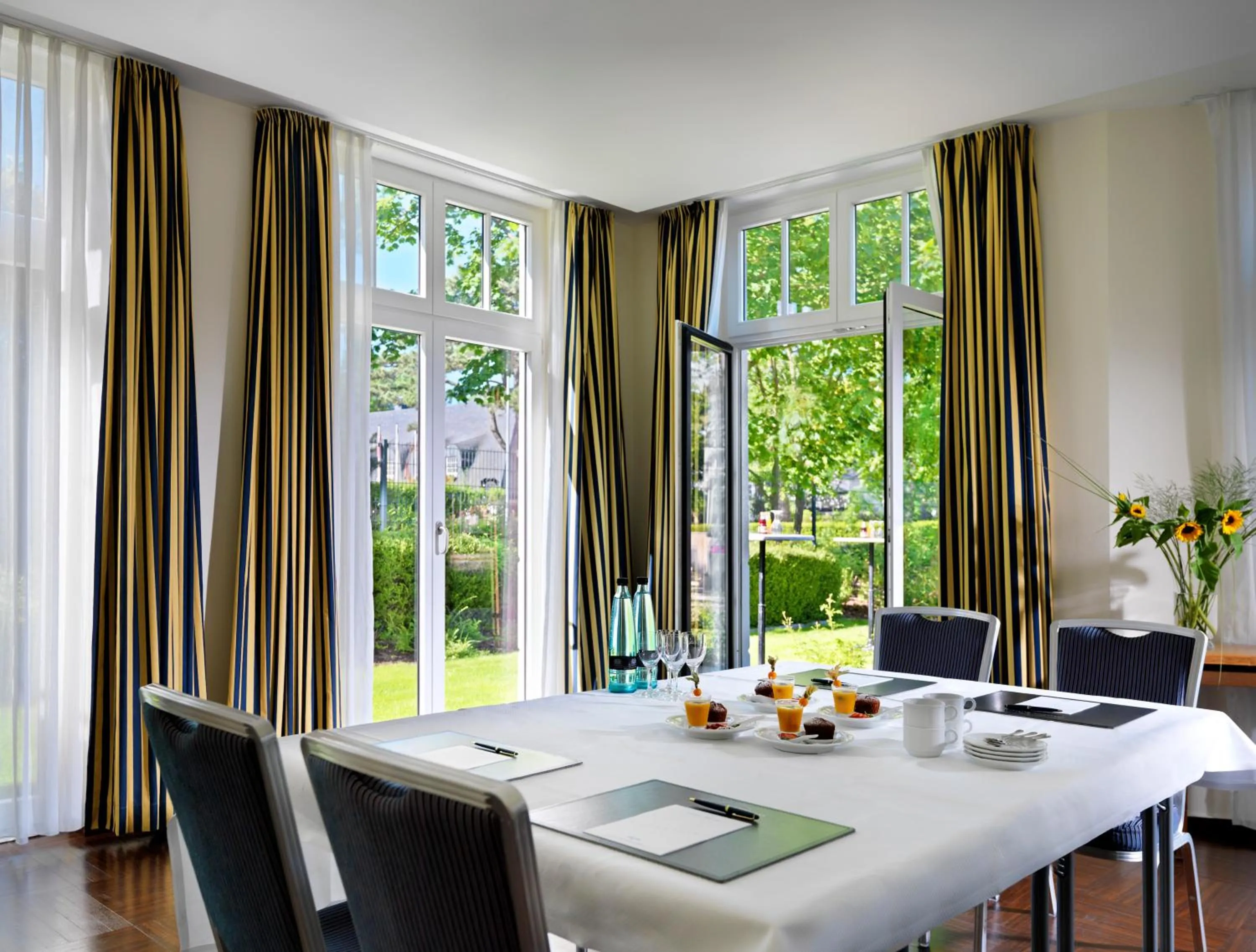 Meeting/conference room in Landhaus Carstens