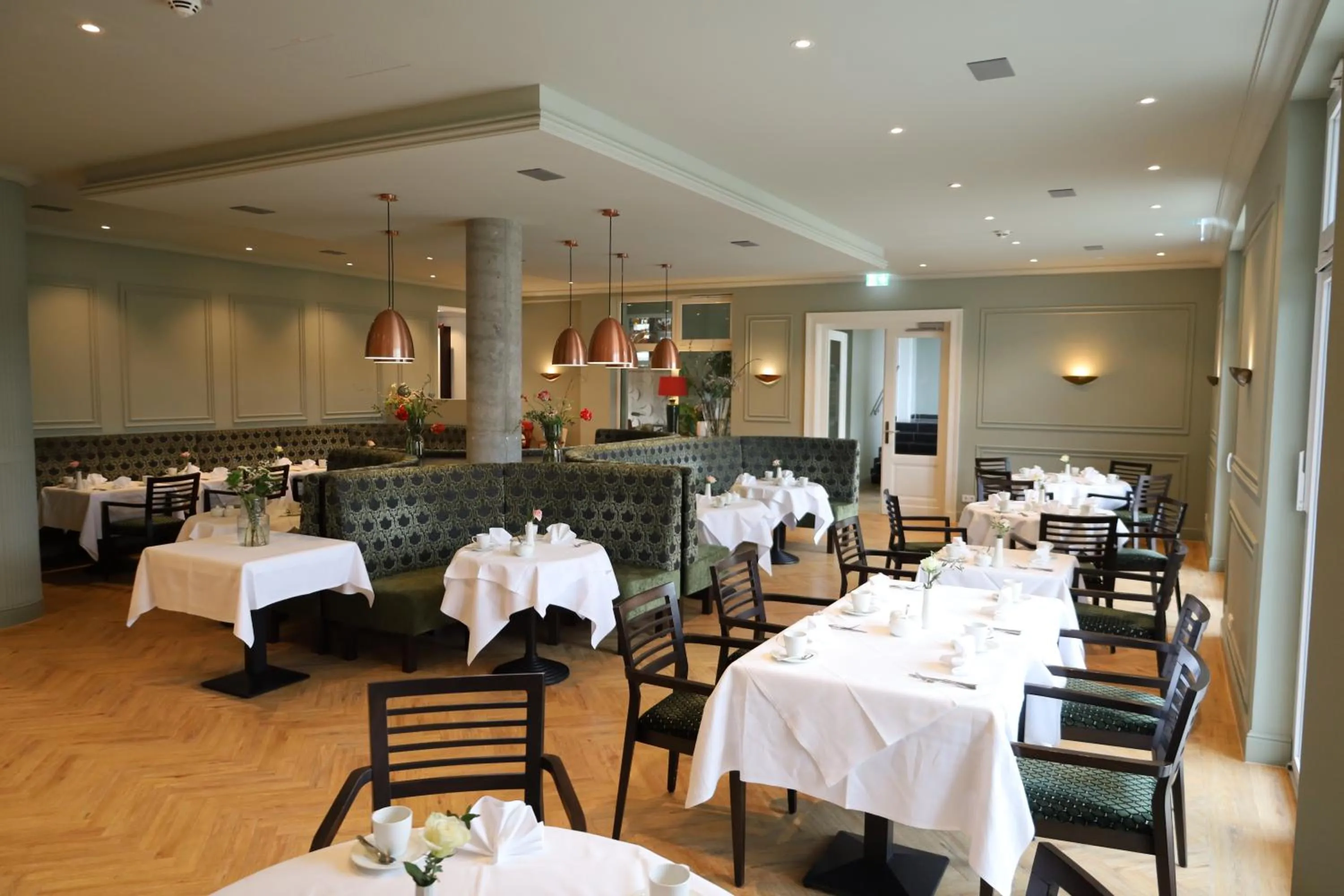 Buffet breakfast in Hotel Villa Sanct Peter