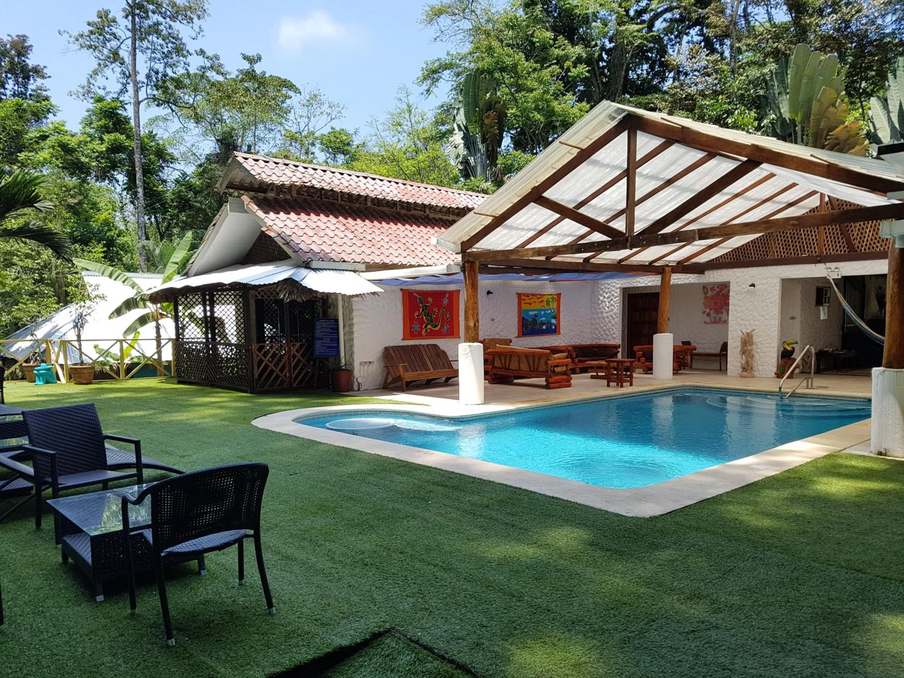 Property building in Hotel Bugabutik