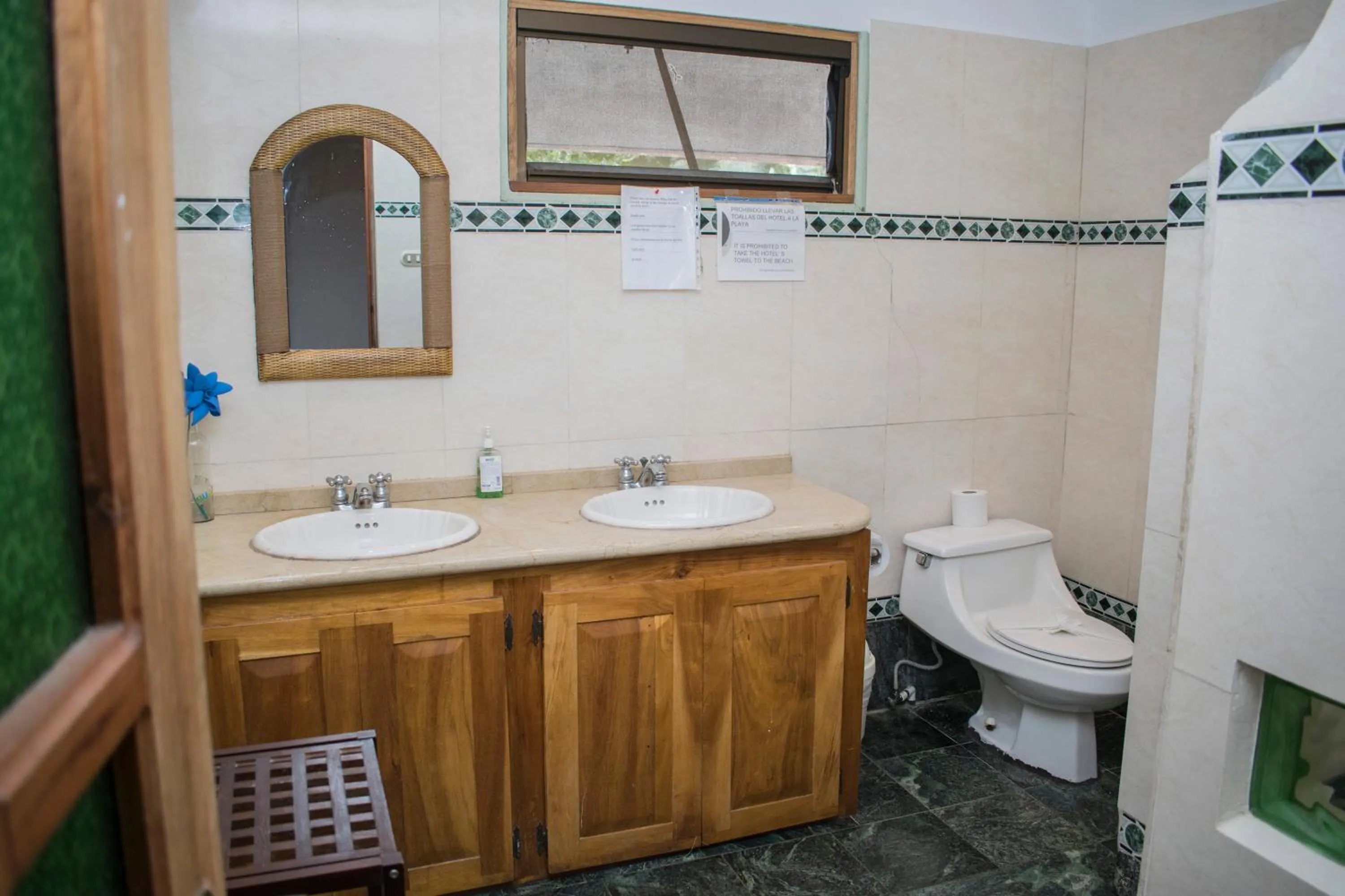 Bathroom in Hotel Bugabutik