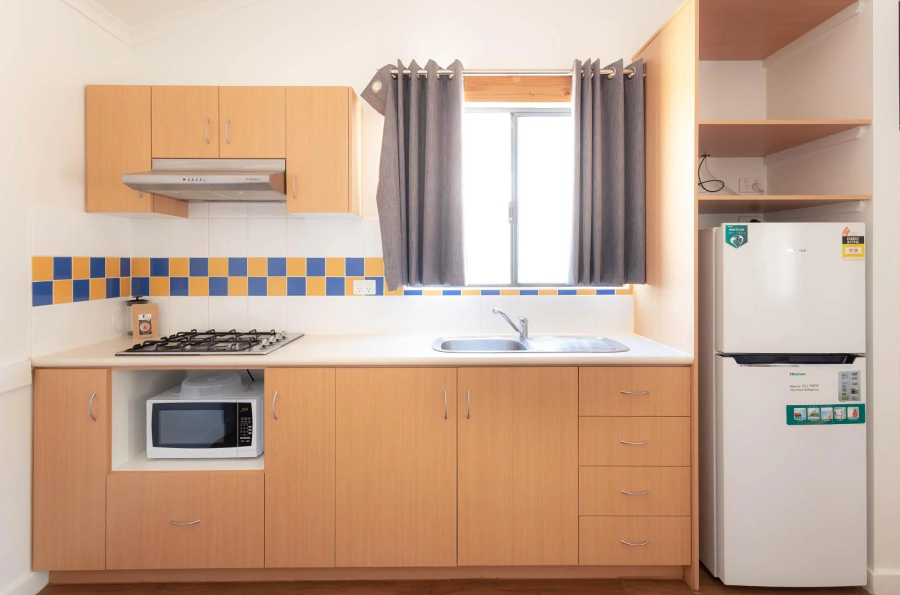Kitchen or kitchenette in Ningaloo Caravan and Holiday Resort