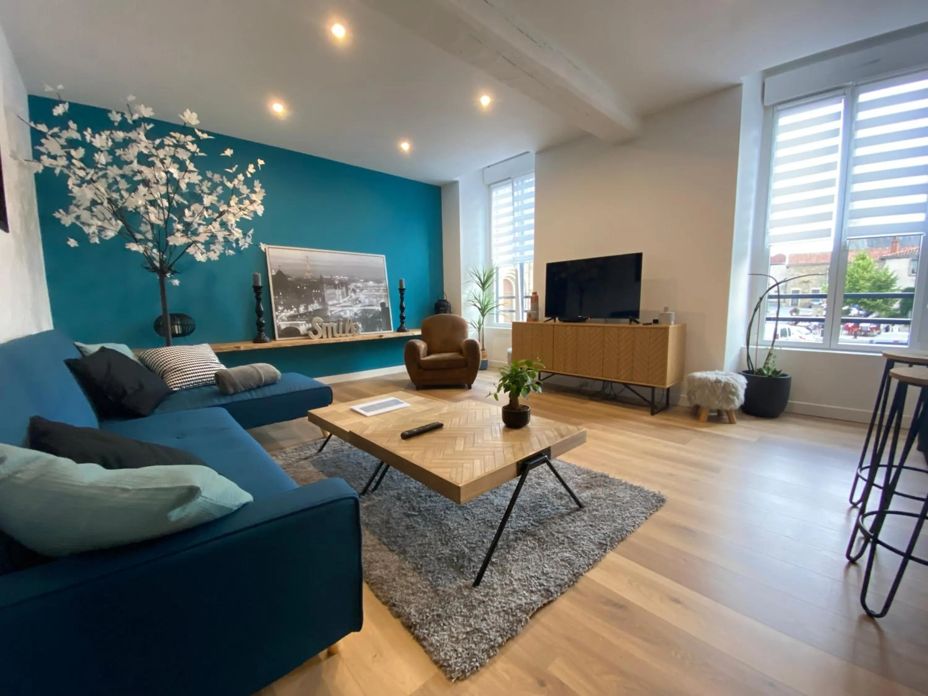 Living room in Appartement 97 M2 proche Puy du fou