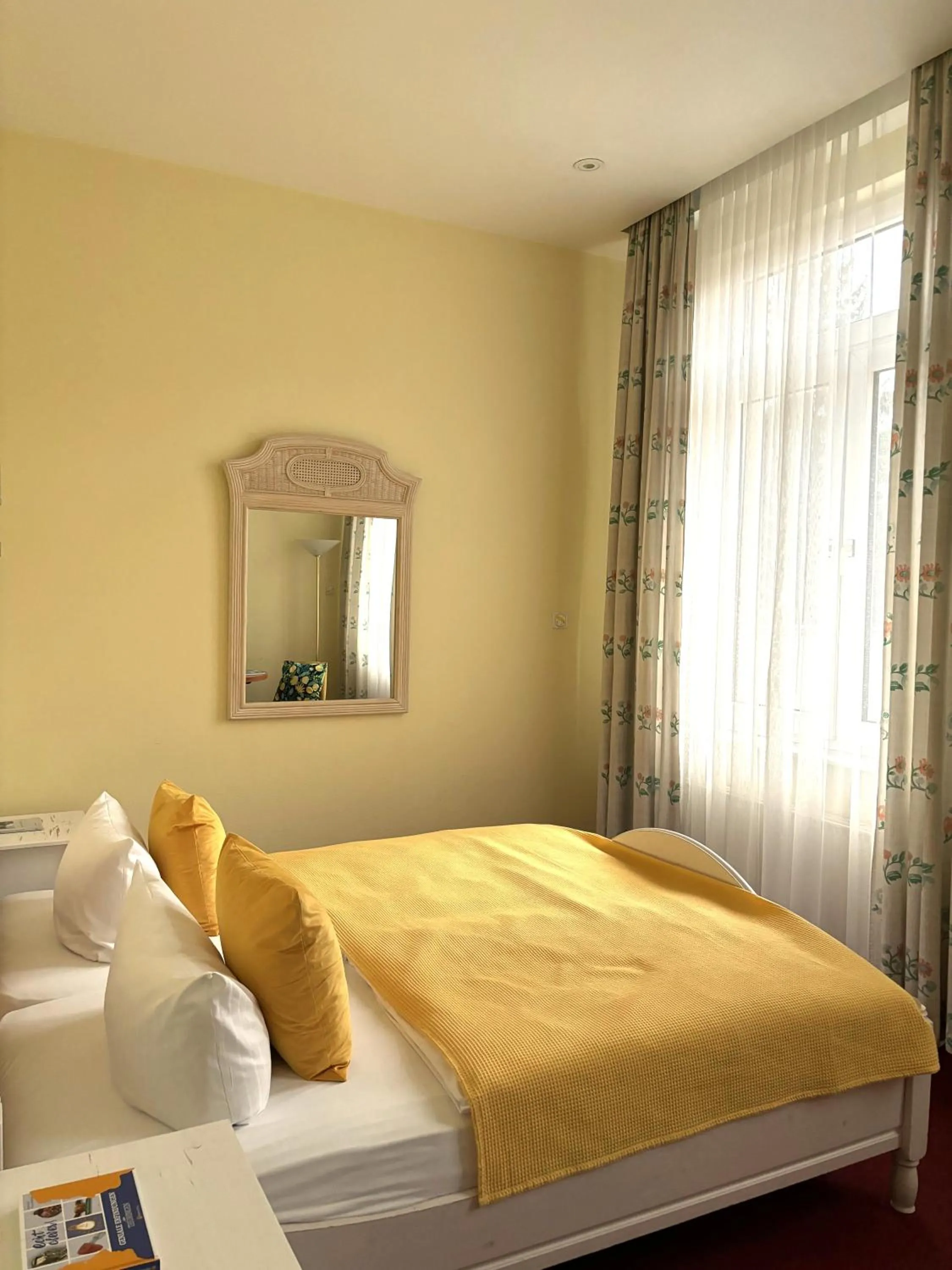 Bed in Hotel Villa Hentzel