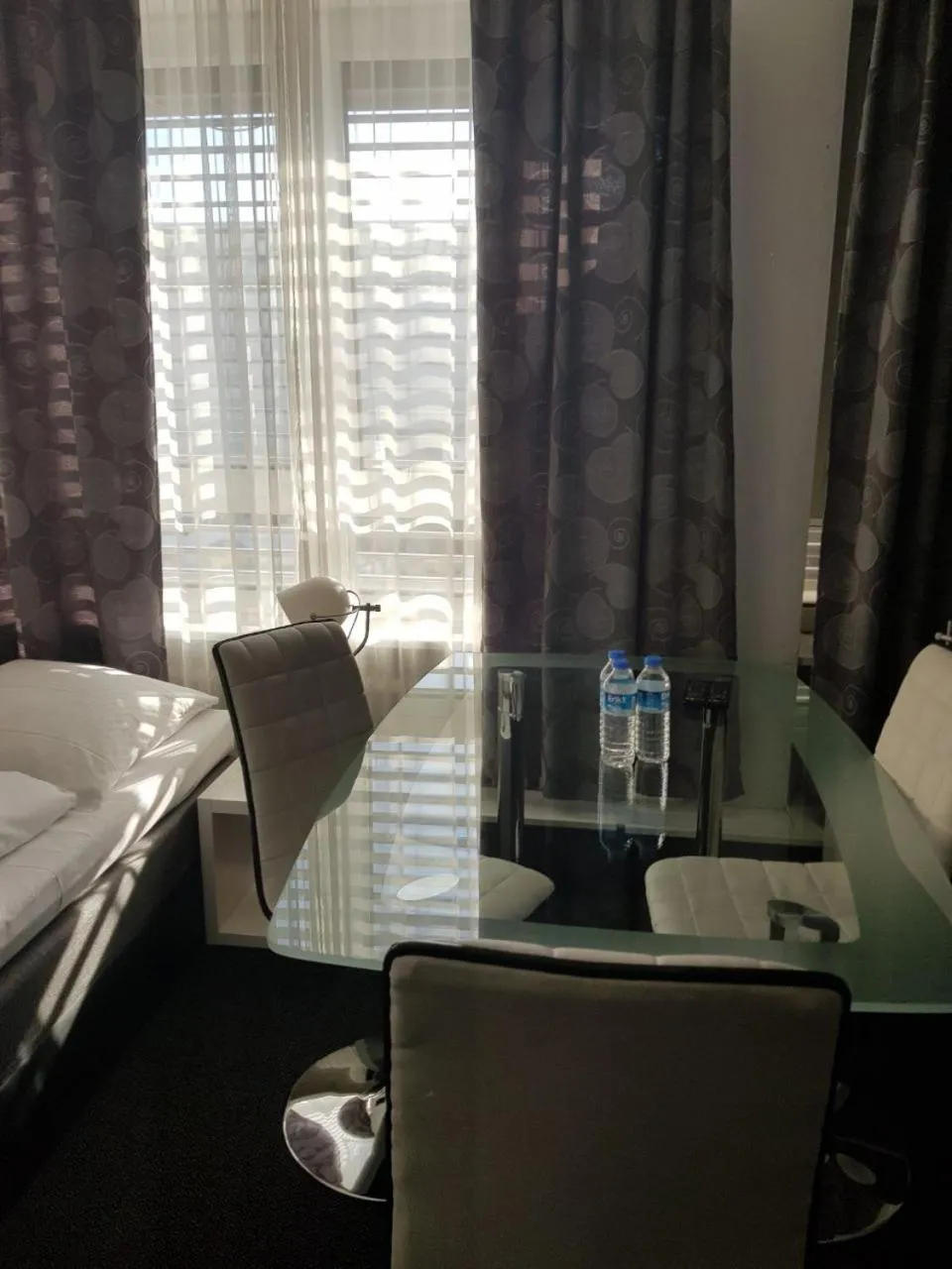 Bed in Hotel Wandsbek Hamburg