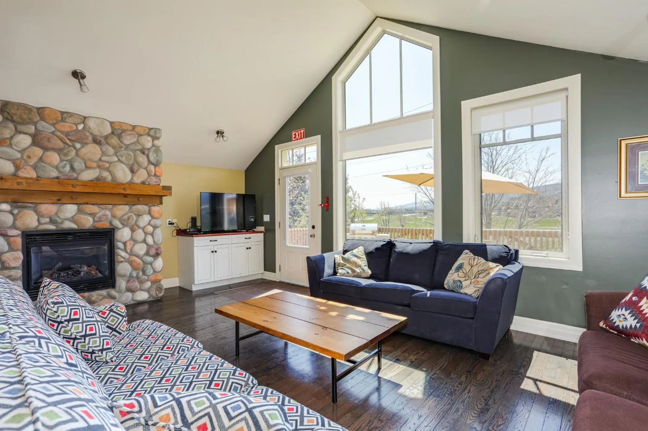 Living room in Blue View 5 Chalet