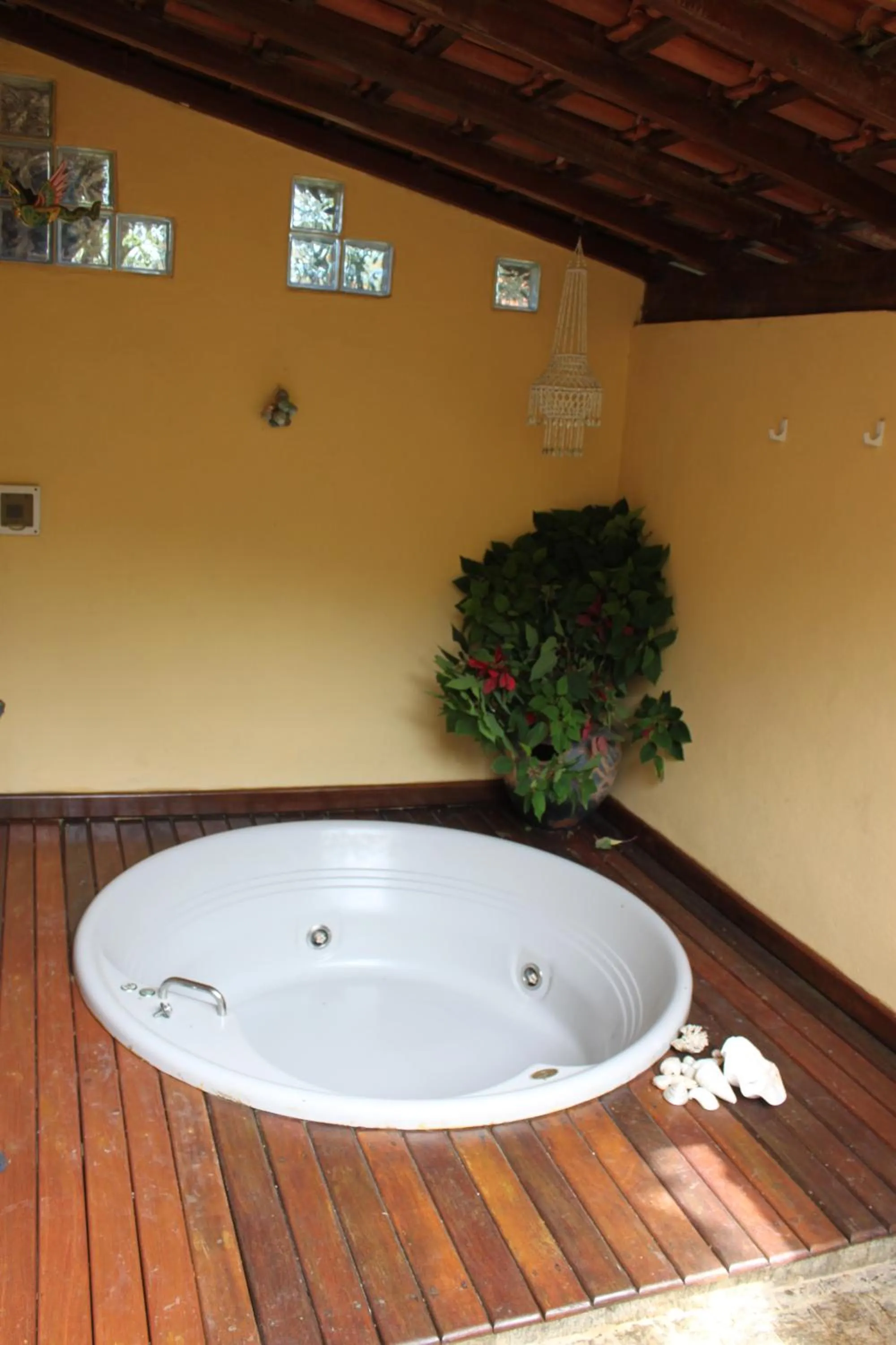 Hot Tub in Piscina climatizada, jacuzzi e com grande área verde