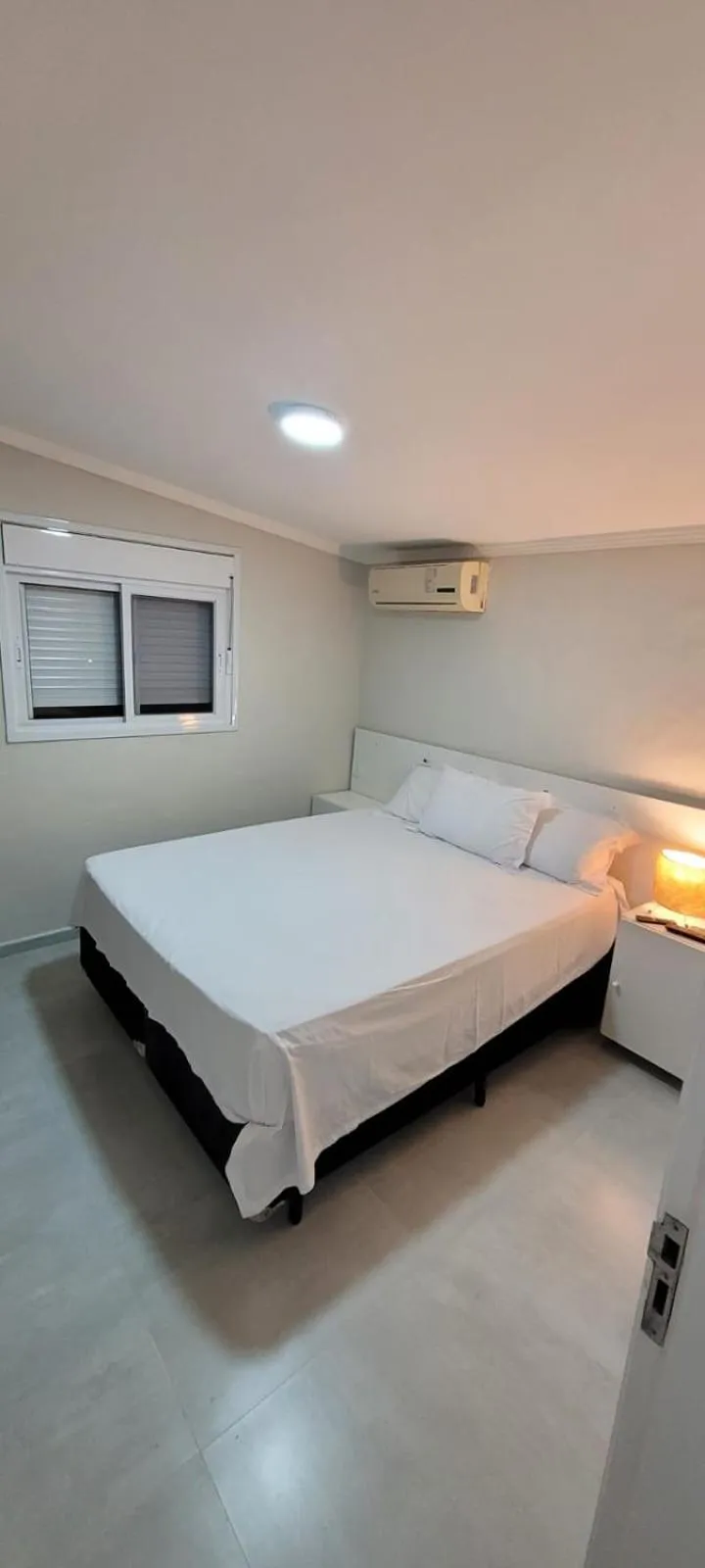 Bedroom in Piscina climatizada, jacuzzi e com grande área verde