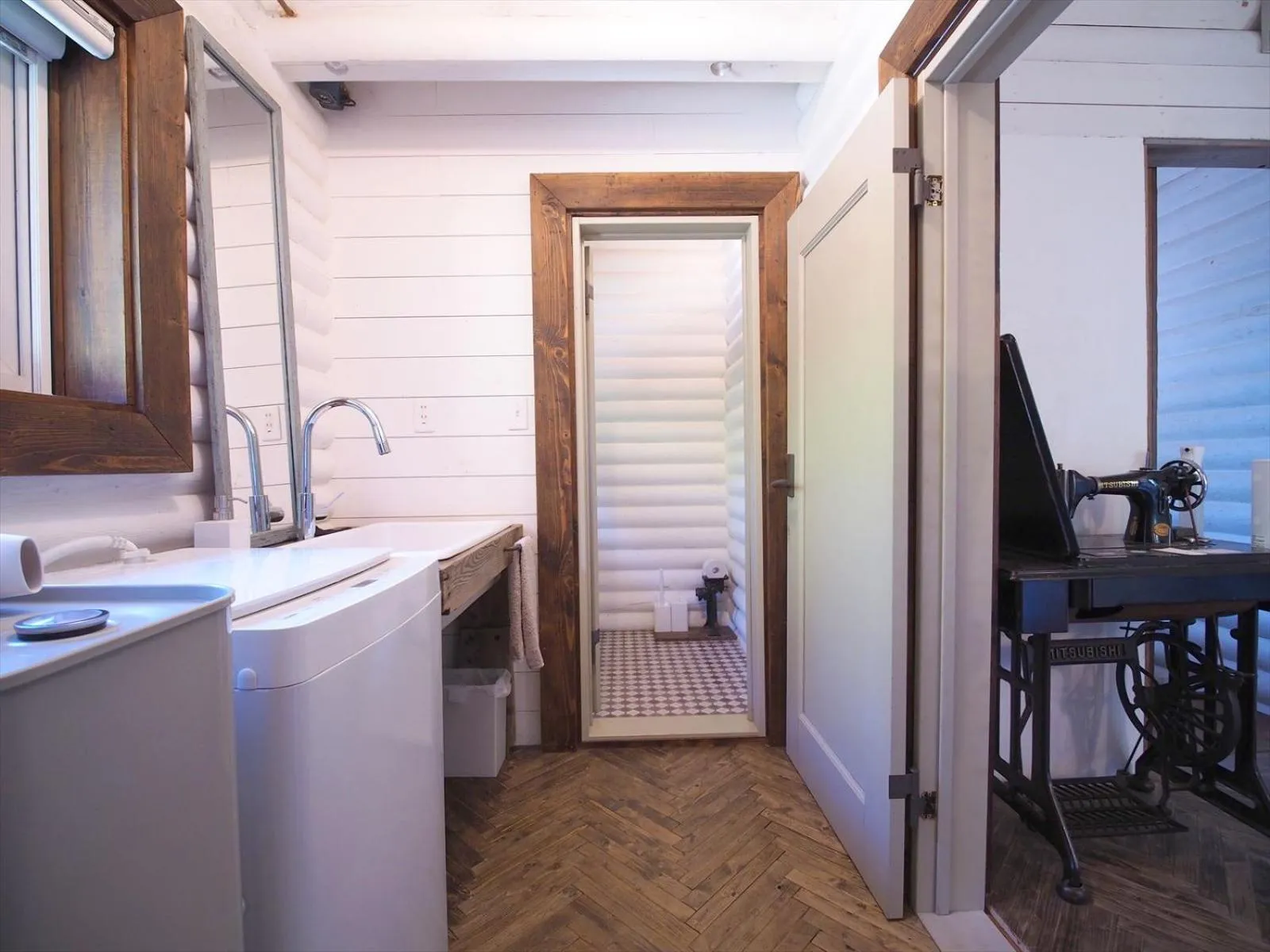 heating in Minanonno Play Village