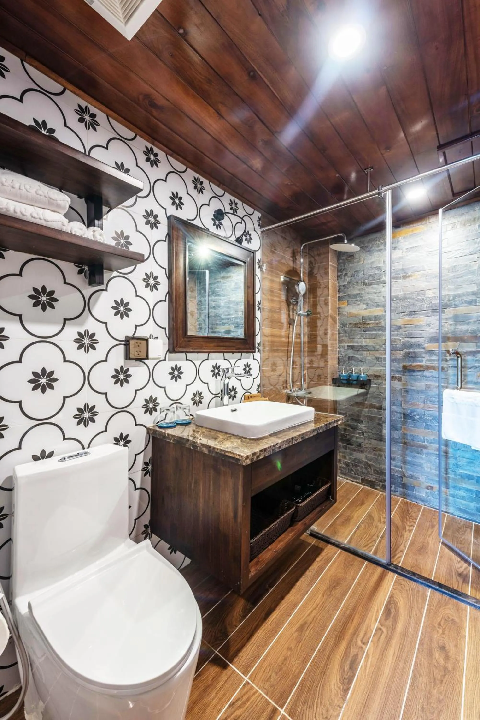 Cat Cat Galerie d’Art