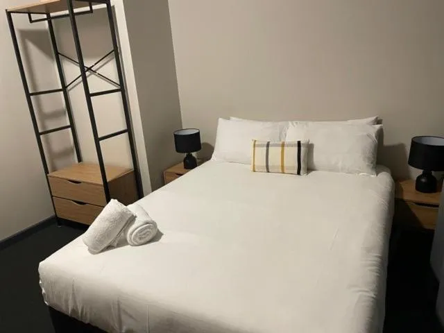 Bed in Lakemba Hotel