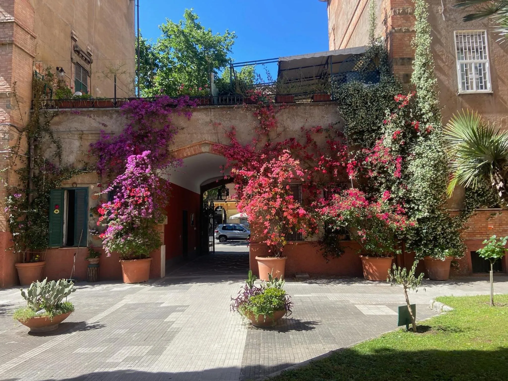 Dimora del Papa Rome Apartments
