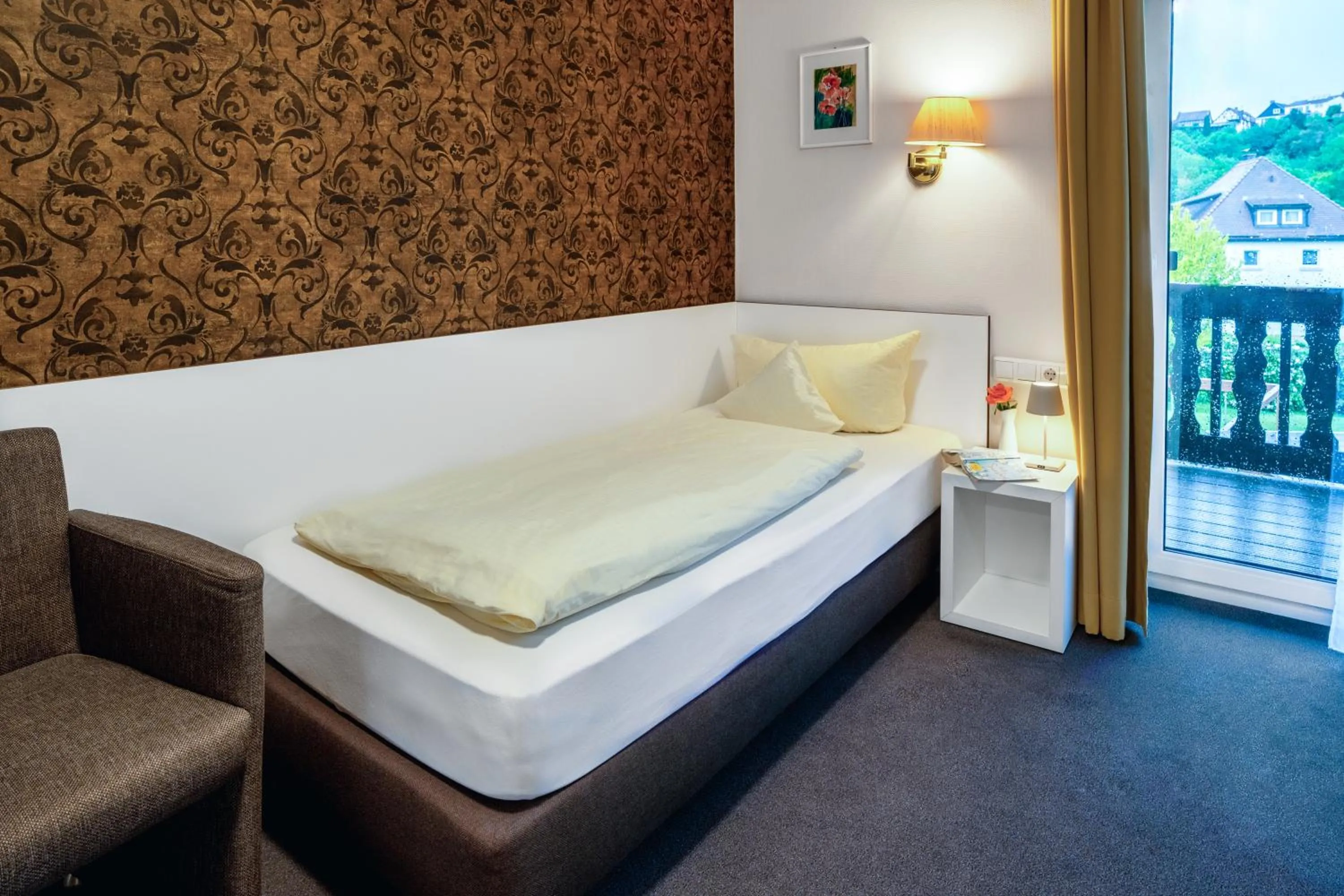 Bed in Garni Hotel & Ferienwohnungen Seeschlößchen