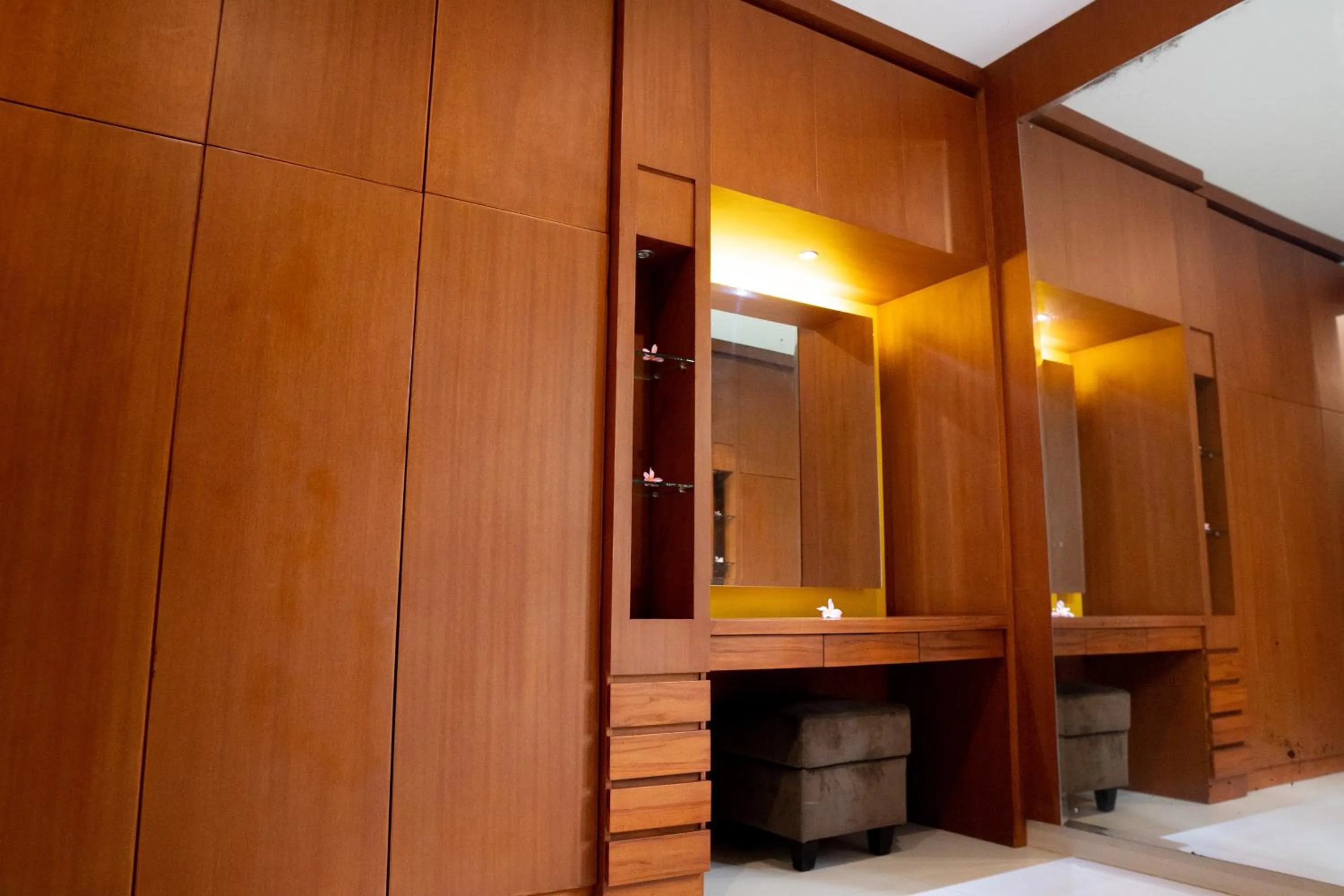 Public Bath in Bale Gede Luxury Villas