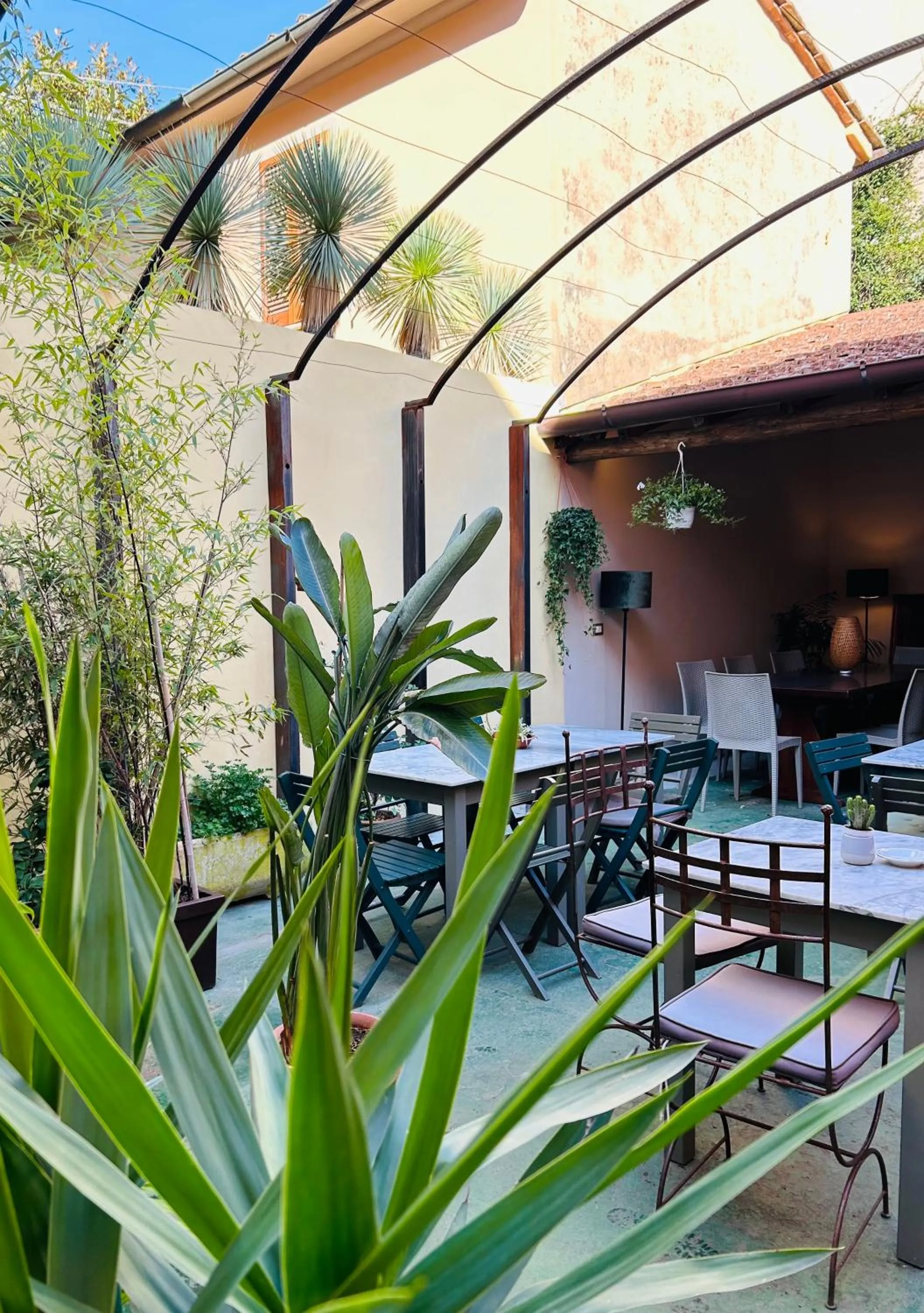 Garden in Art Hotel Pietrasanta