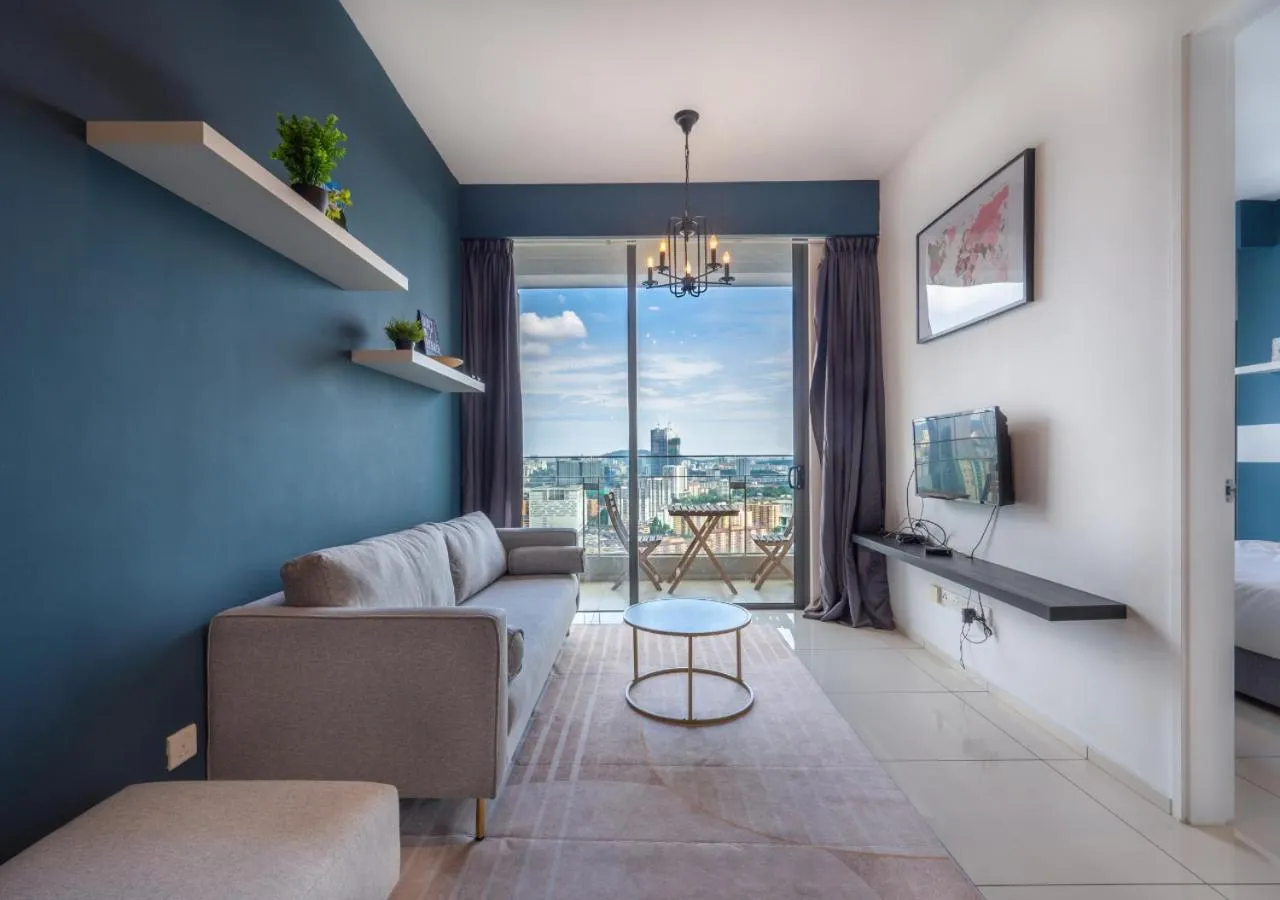 TV and multimedia in Greystone Robertson Residence