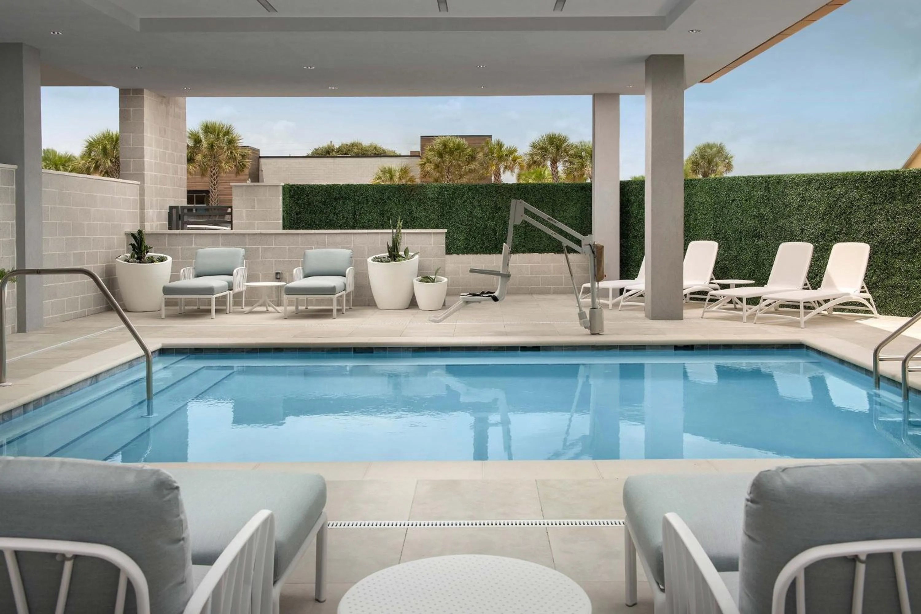 Swimming pool in Element Jacksonville Beach