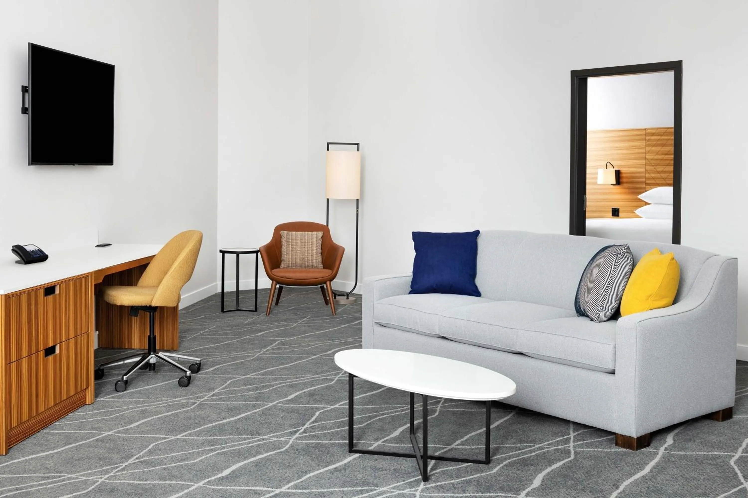 Living room in Delta Hotels by Marriott Grande Prairie Airport