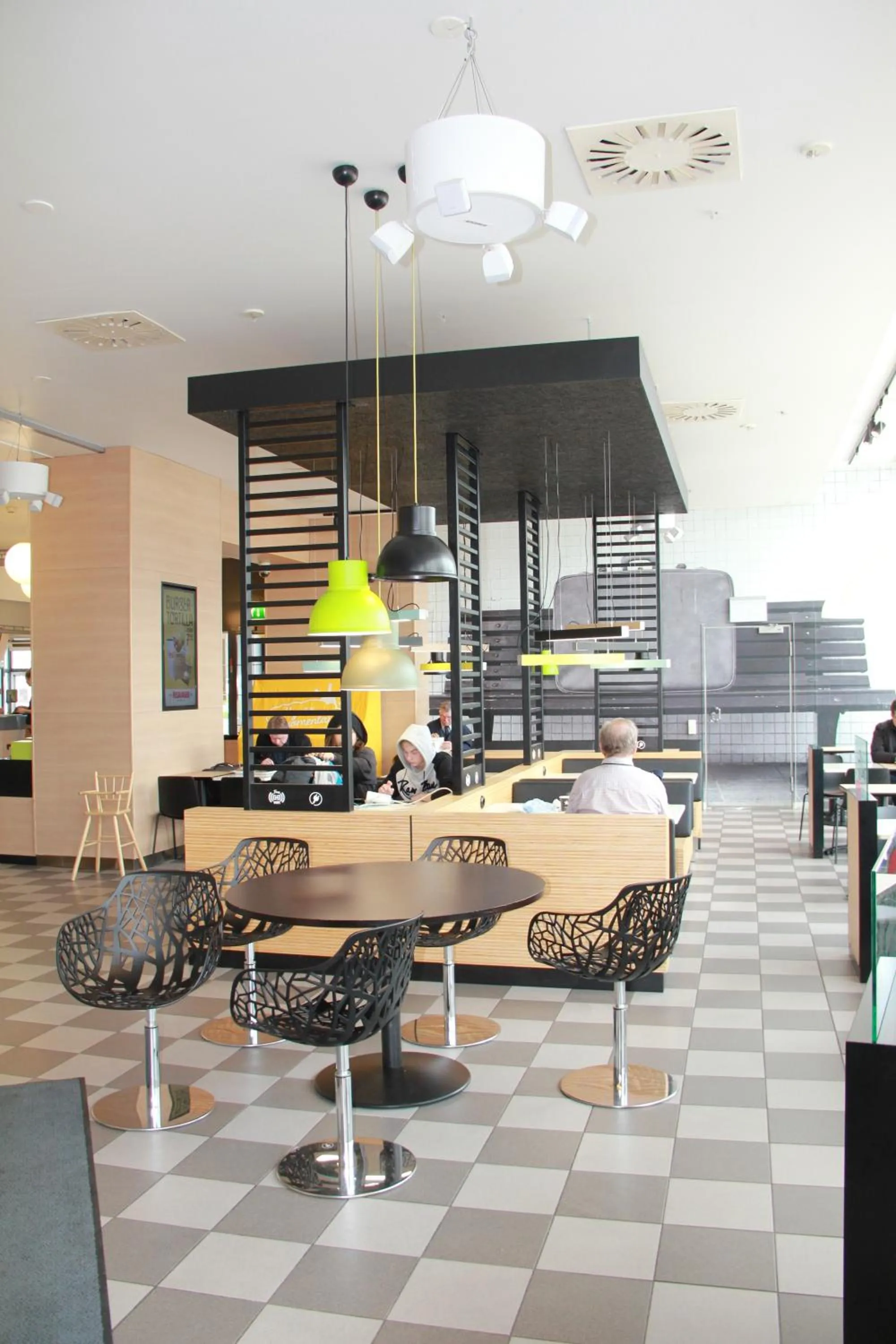 Restaurant/places to eat in Hesehotelli Turku Linja-autoasema