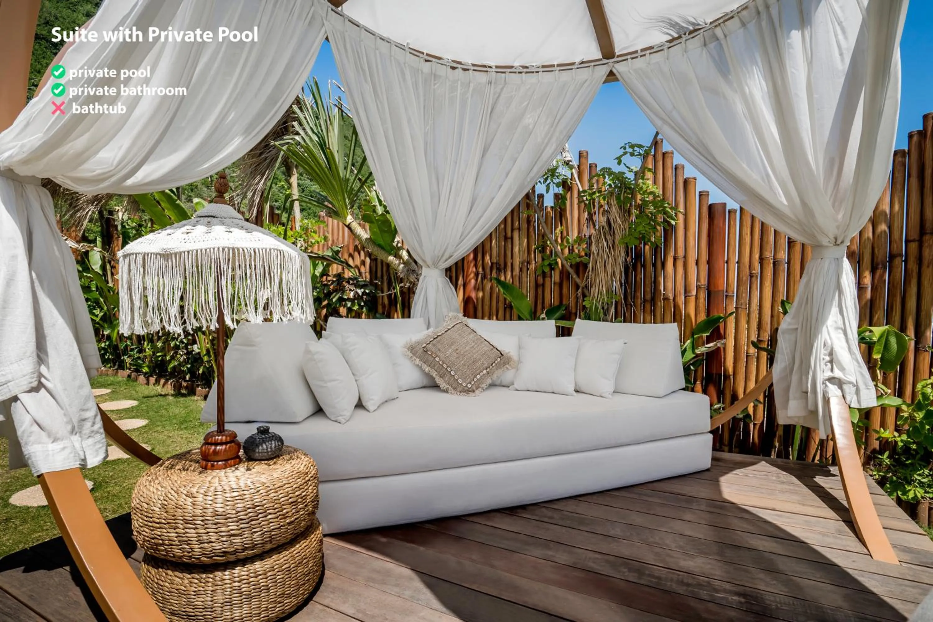 Patio in Bubble Hotel Nyang Nyang - Adults only