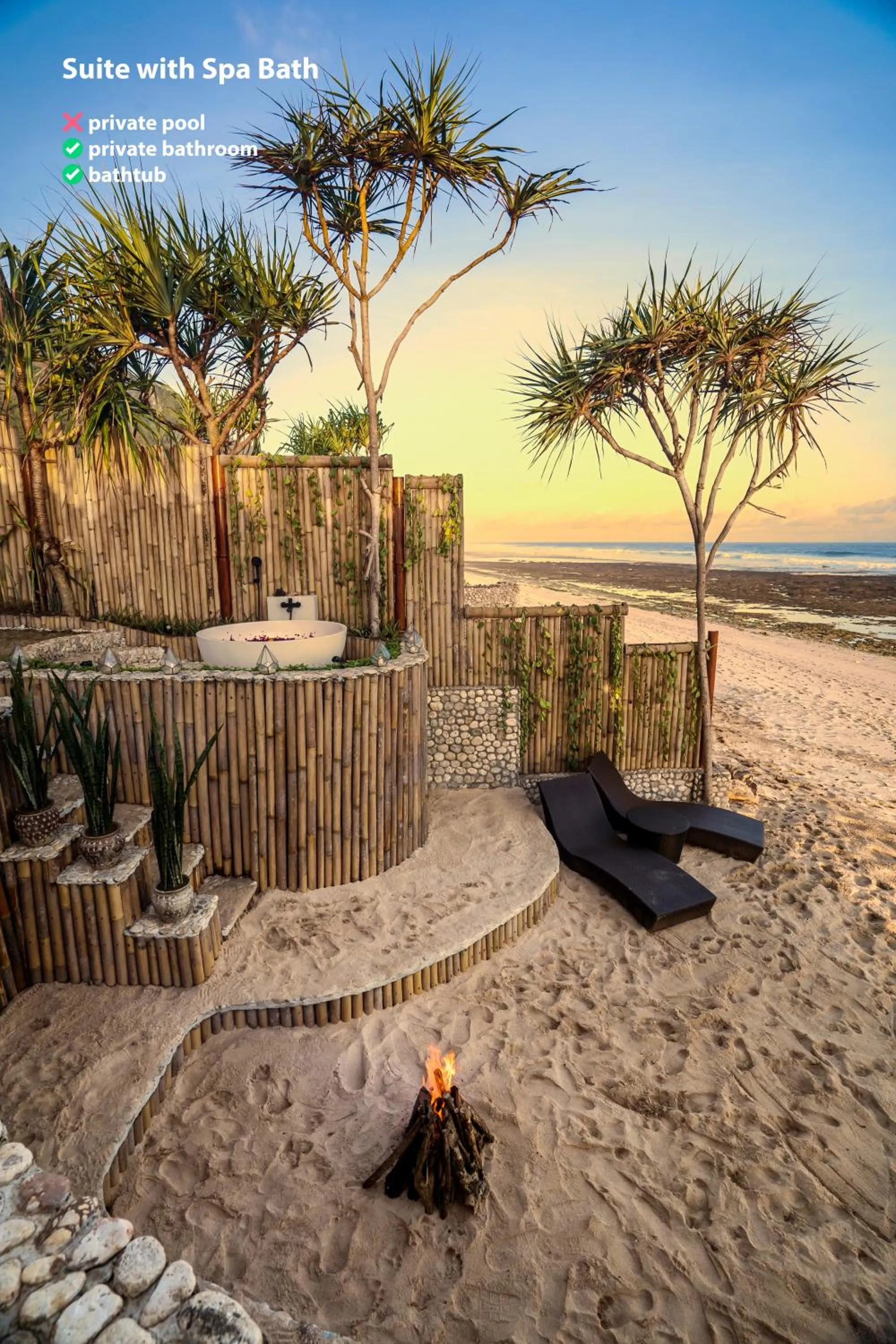 Beach in Bubble Hotel Nyang Nyang - Adults only