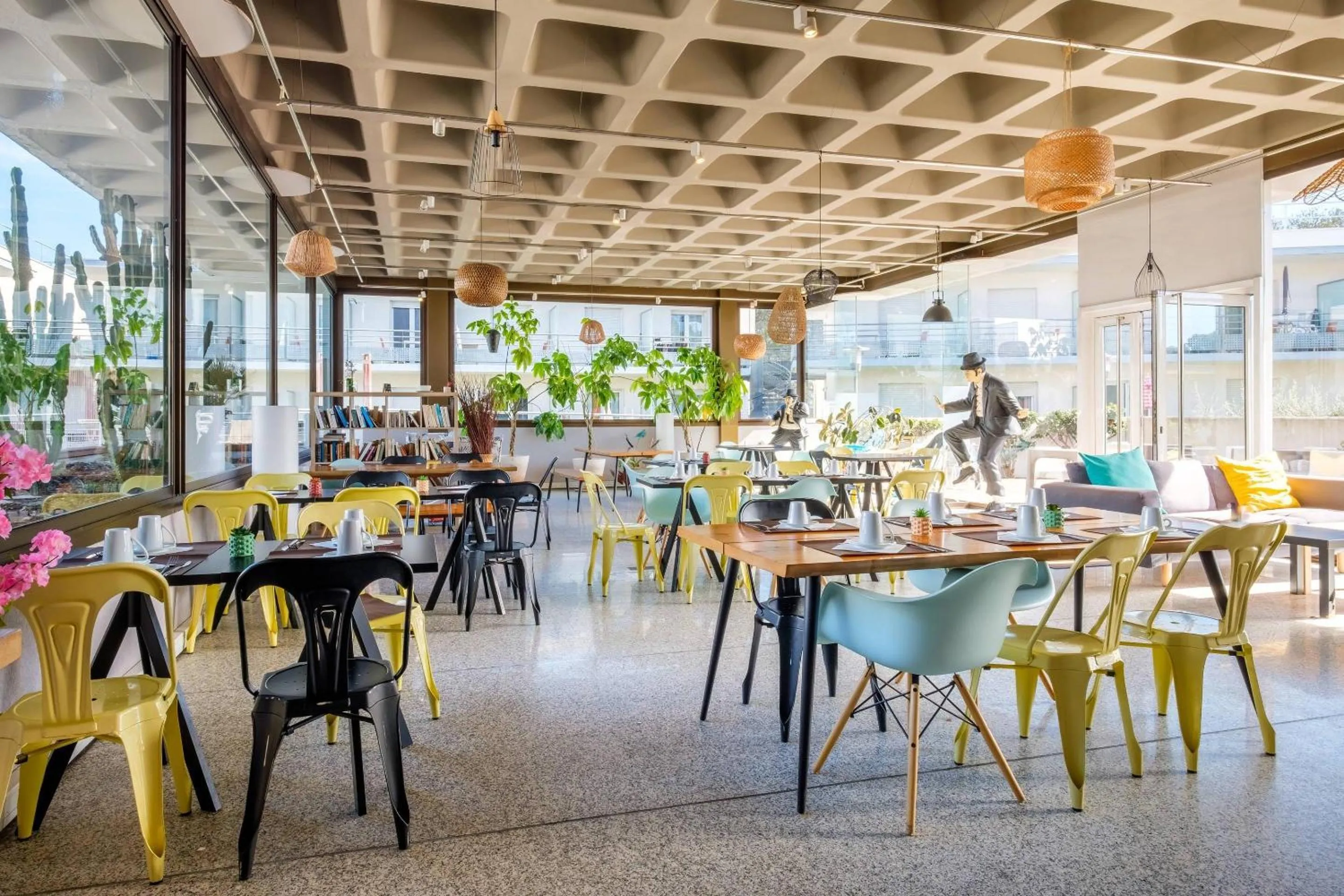 Breakfast in Comfort Aparthotel Antibes Le Maestria