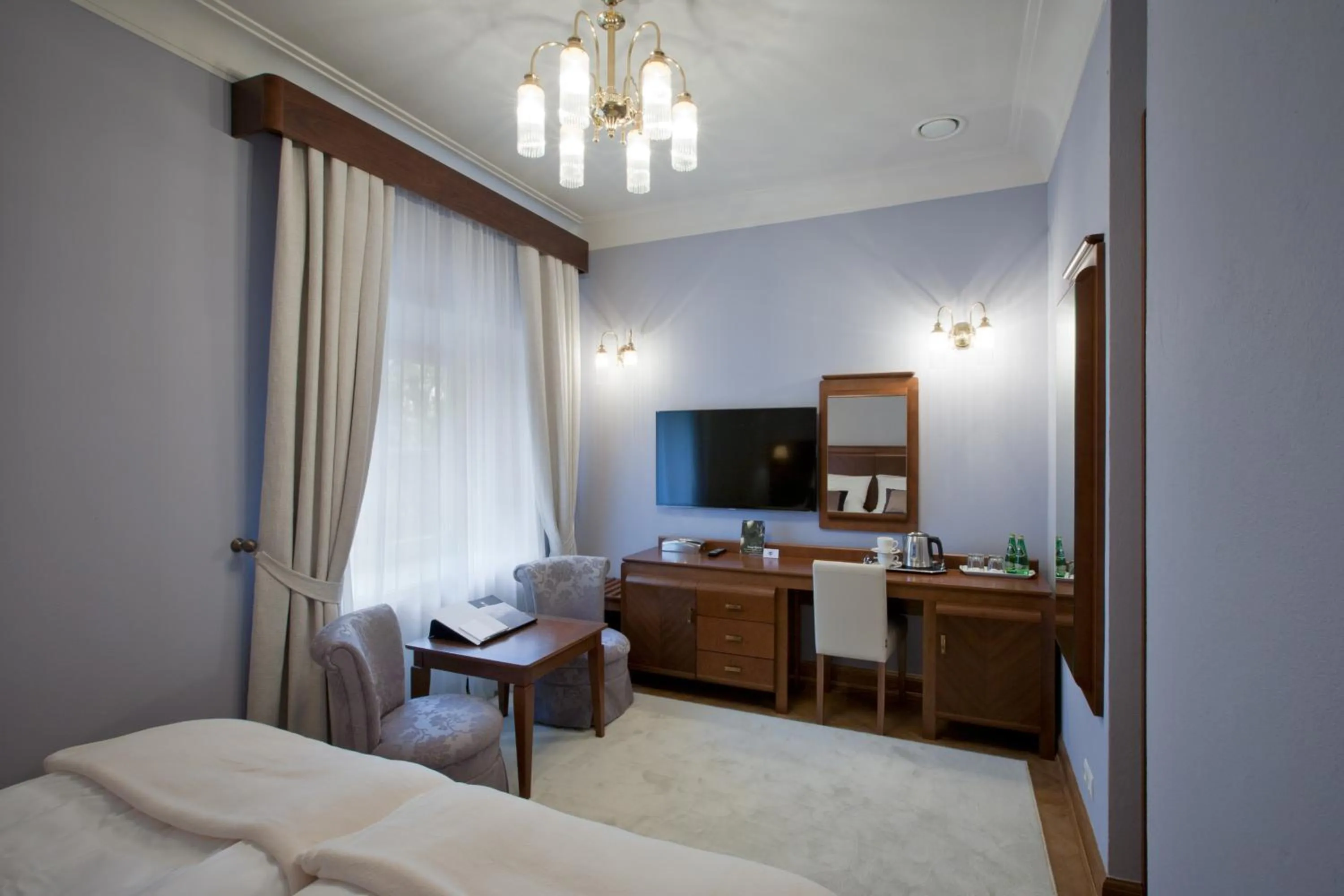 TV and multimedia, Bed in Pałac Cieleśnica