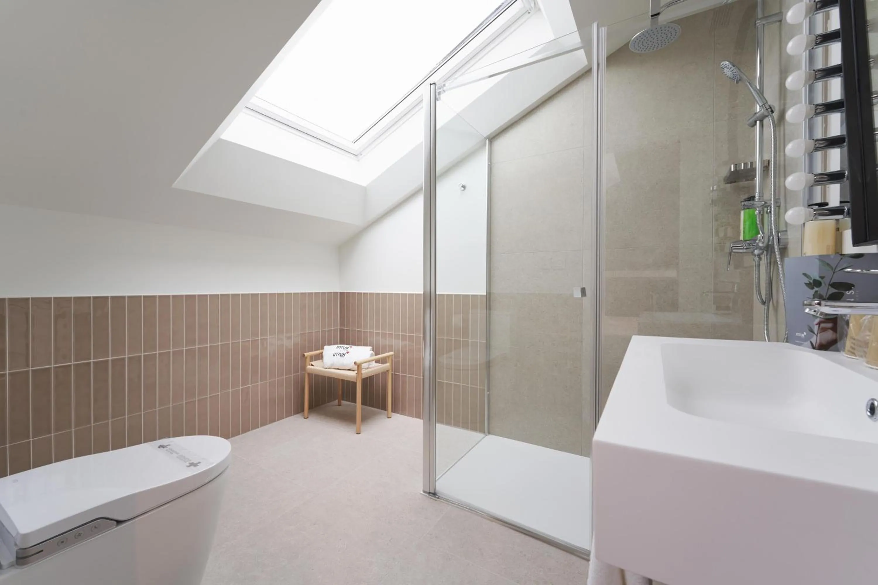 Bathroom in Intelier Villa Katalina