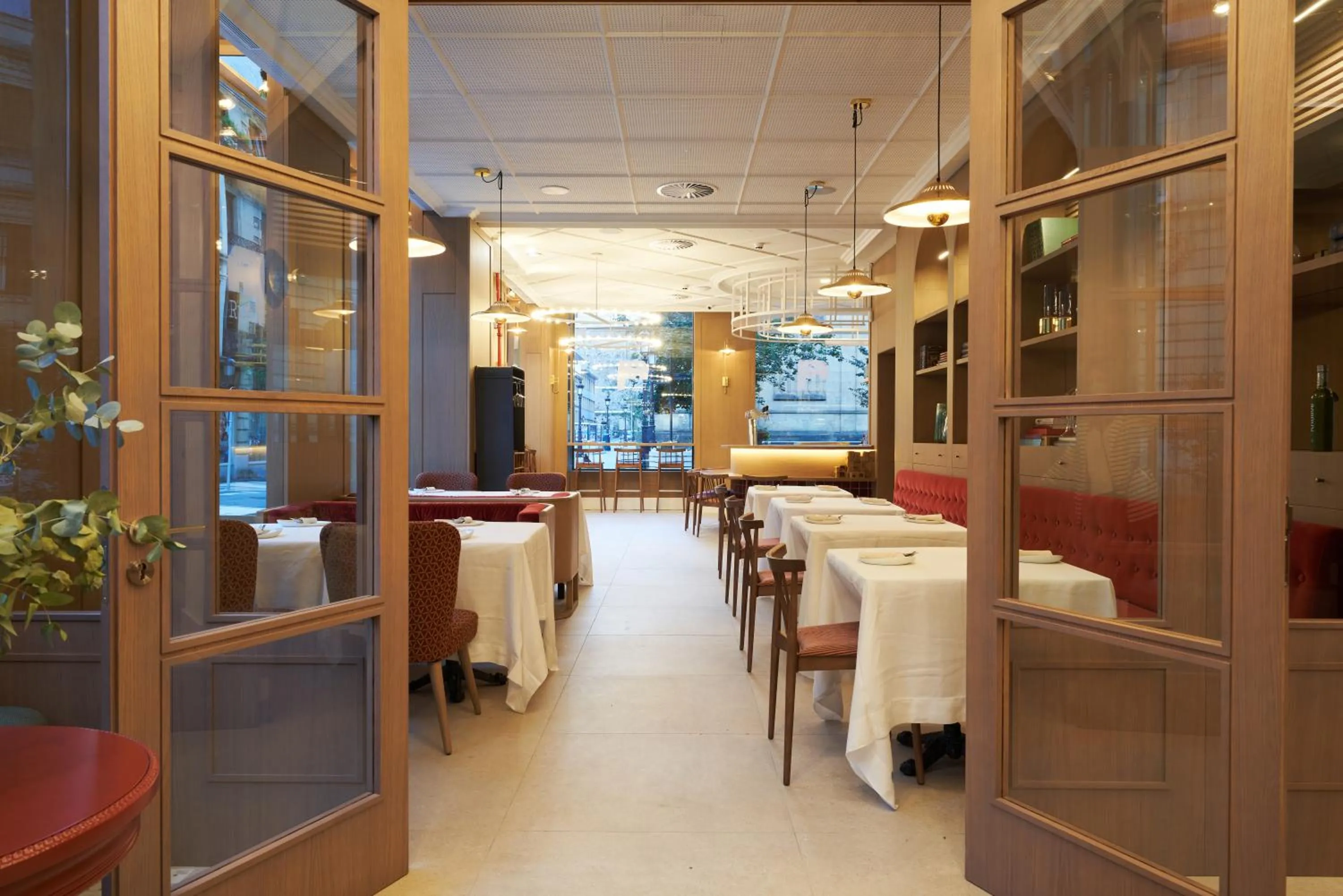 Restaurant/places to eat in Intelier Villa Katalina