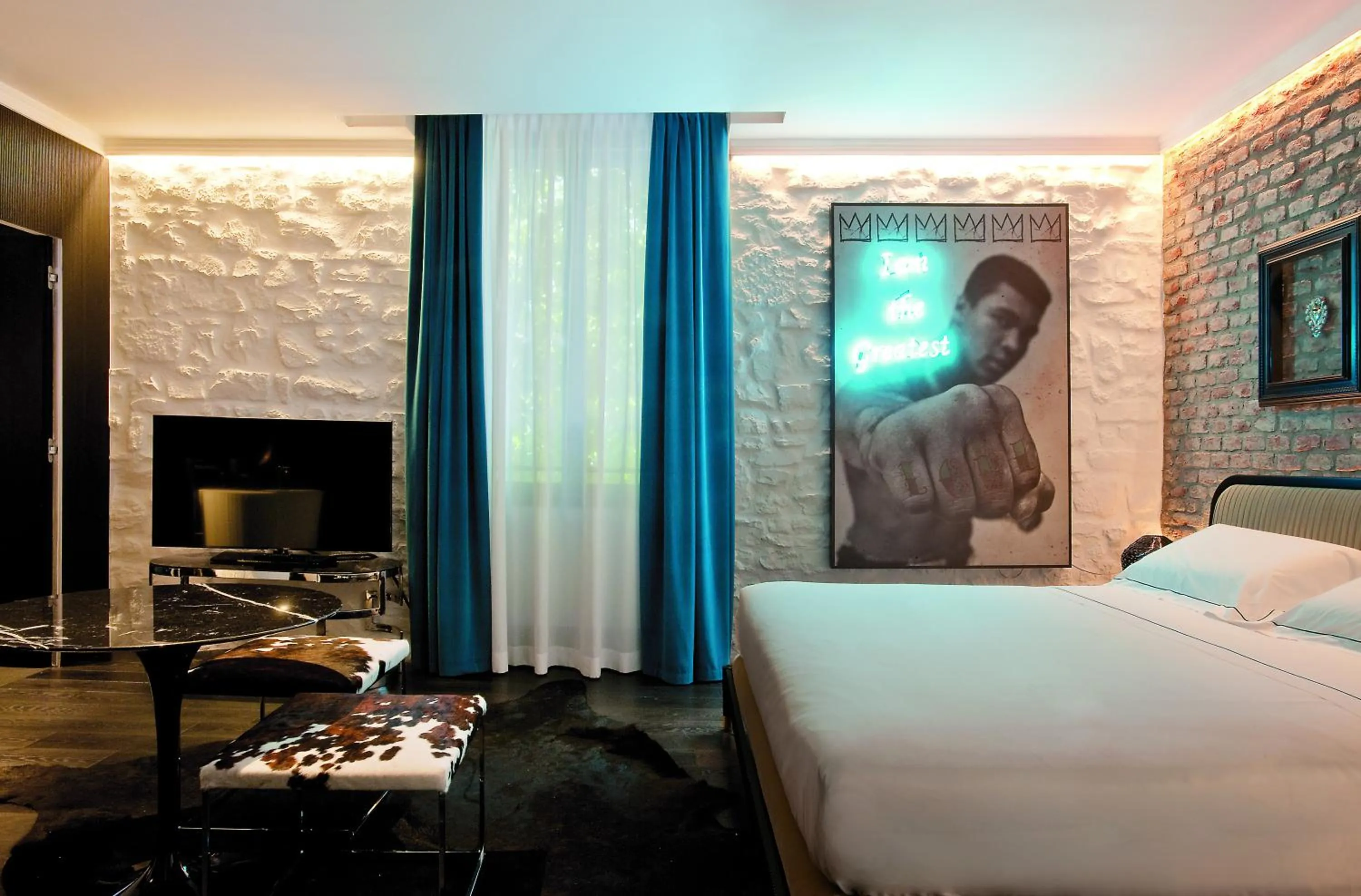 Bedroom, Bed in Areadocks Boutique Hotel