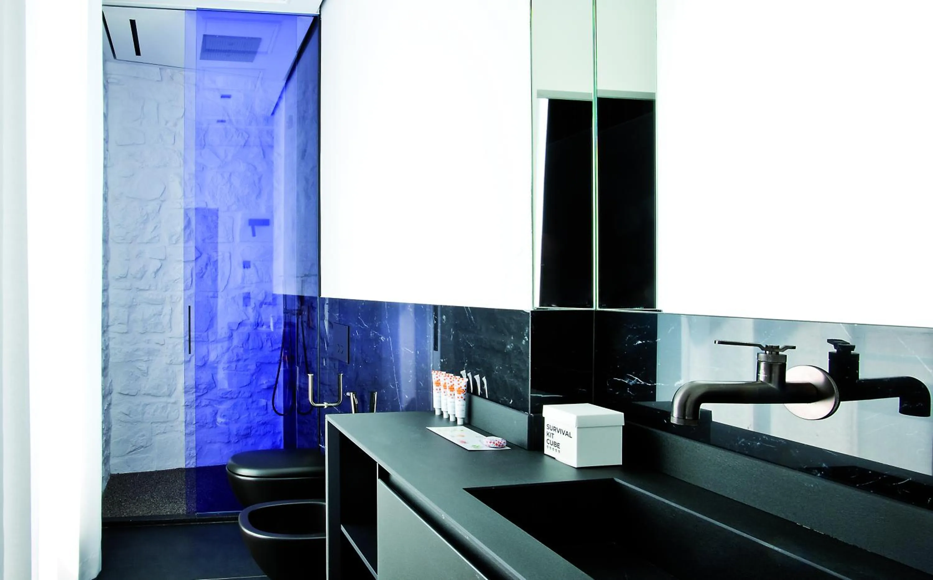 Bathroom in Areadocks Boutique Hotel