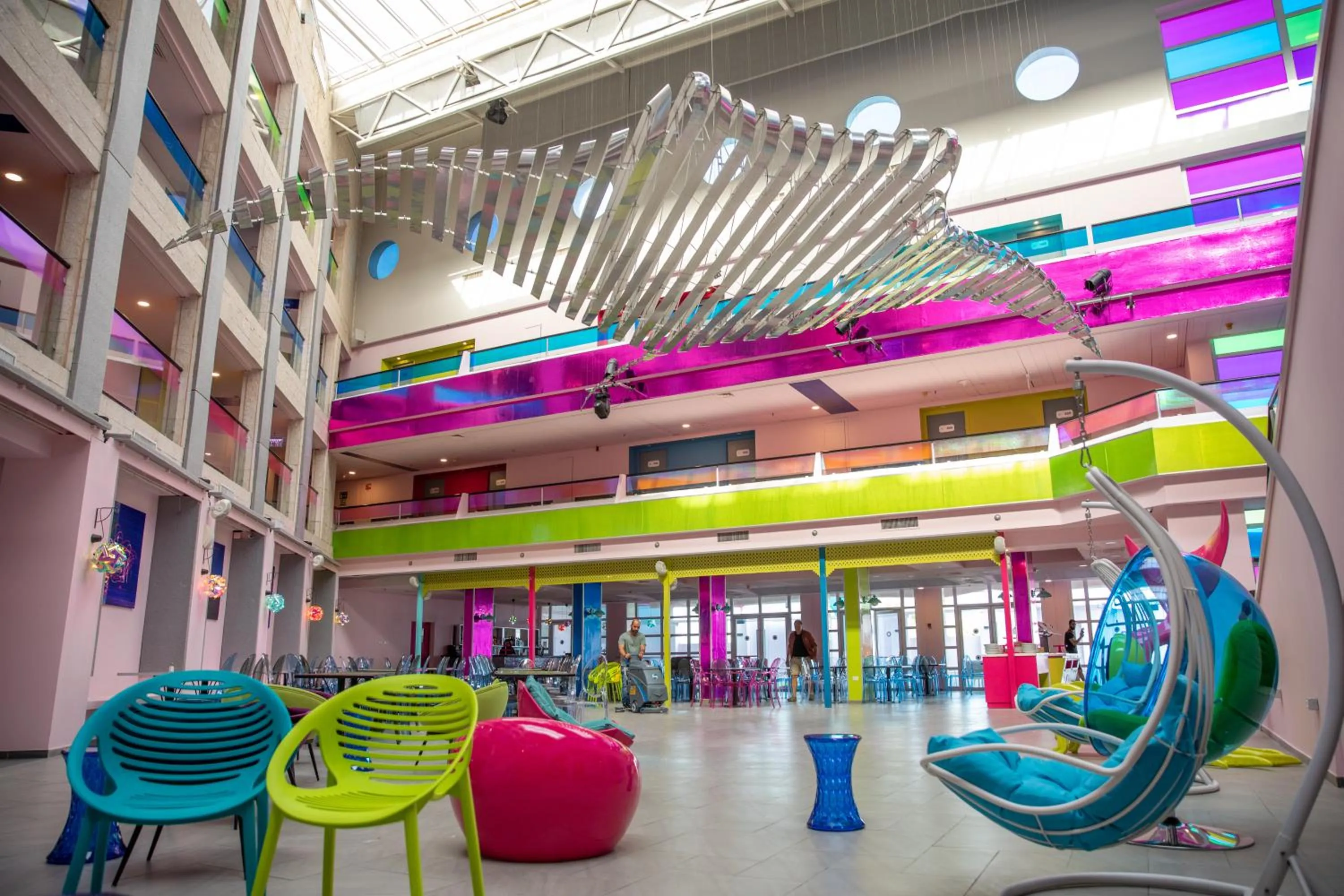 Communal lounge/ TV room in Abraham Eilat