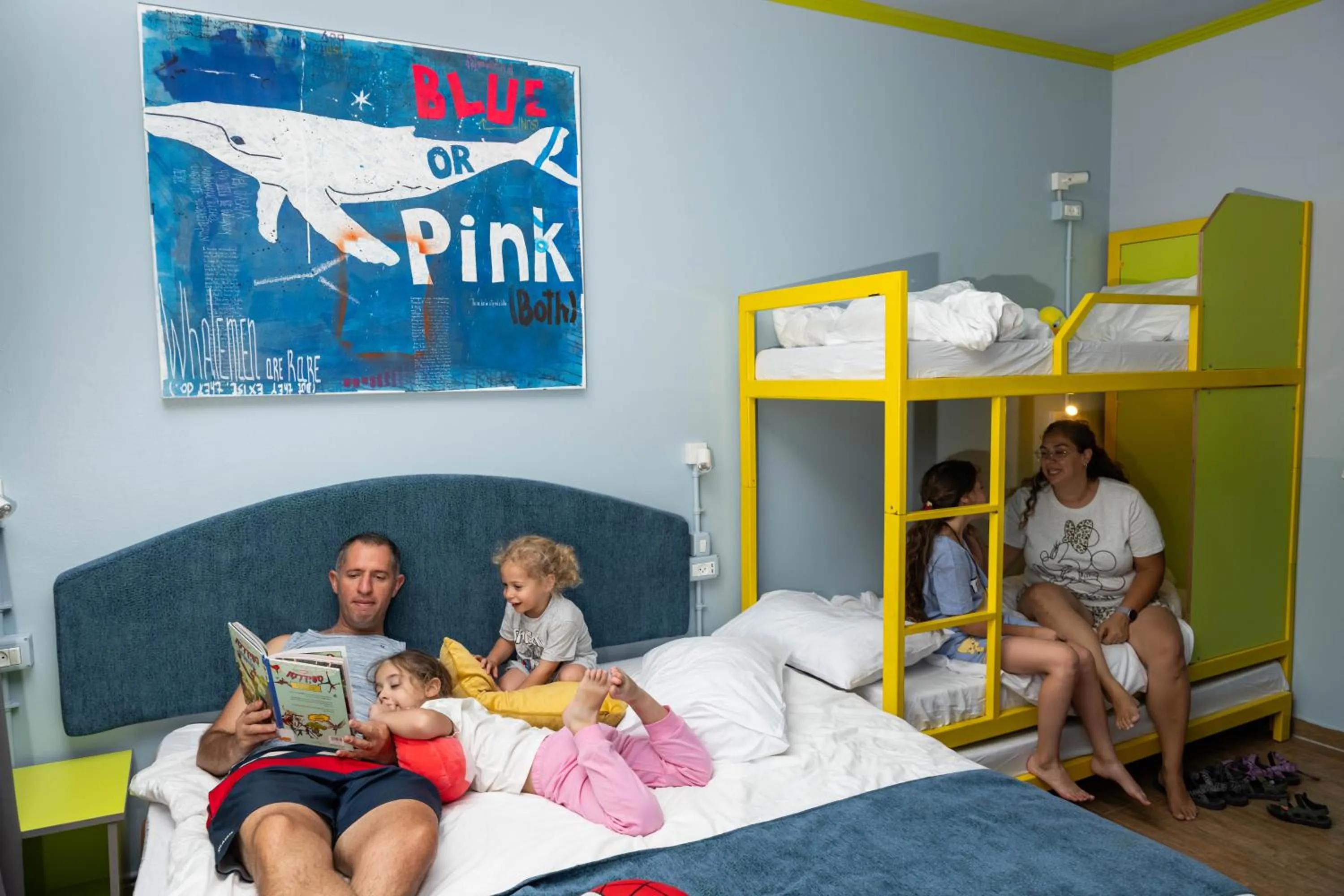 Bedroom, Bed in Abraham Eilat