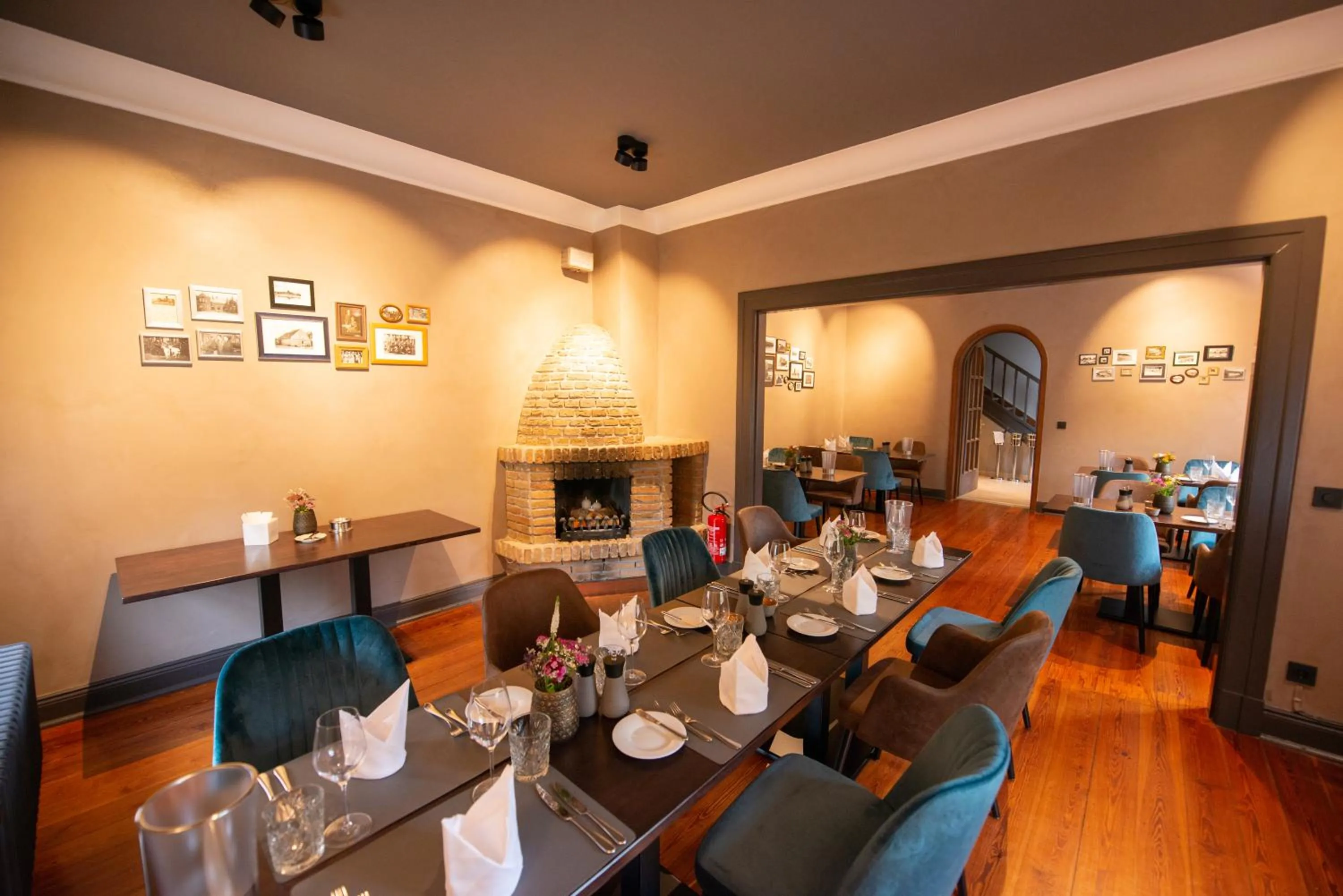 Restaurant/places to eat in Hotel & Restaurant Alte Schule