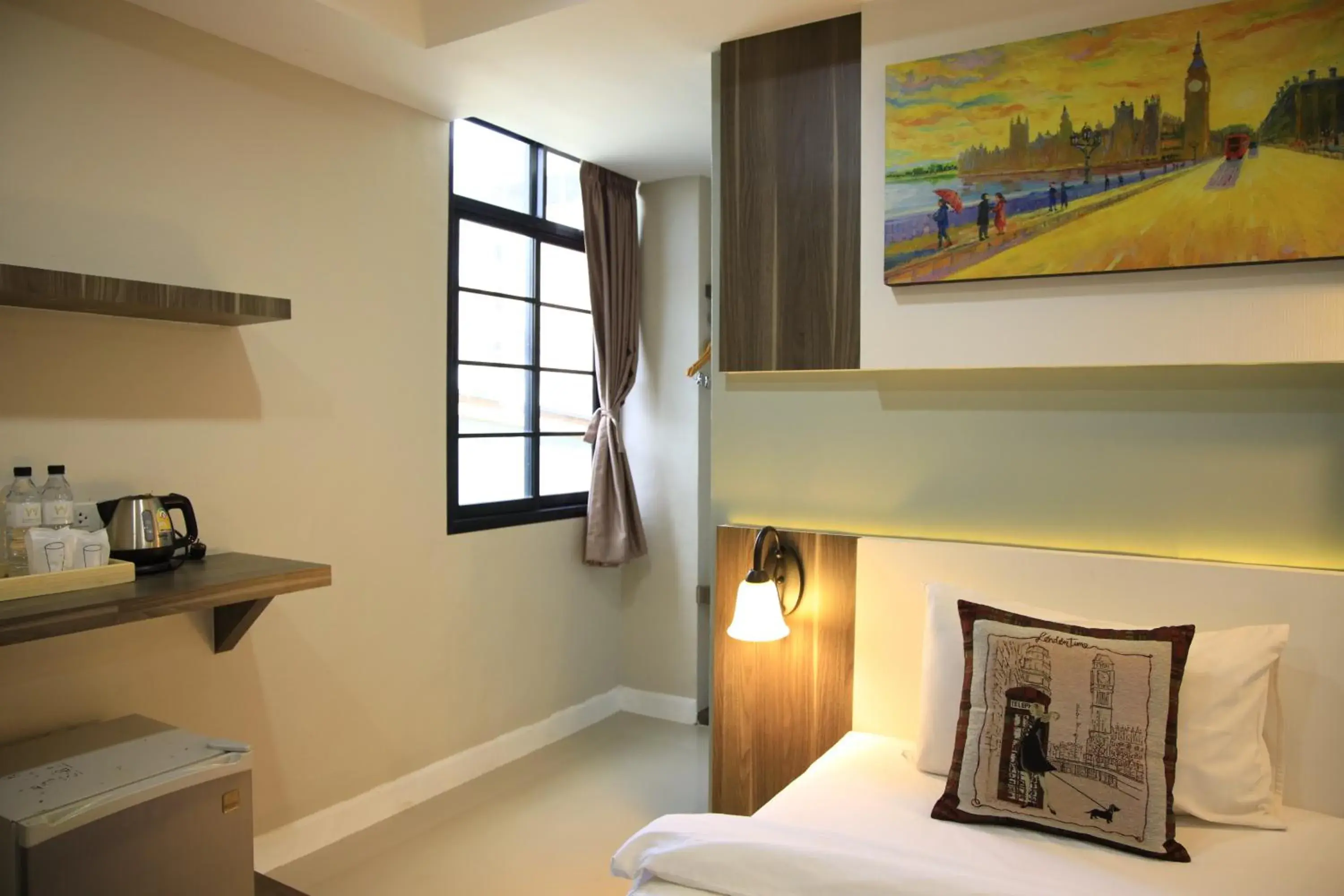 Double Room in We Resident Hotel Double Room in We Resident Hotel