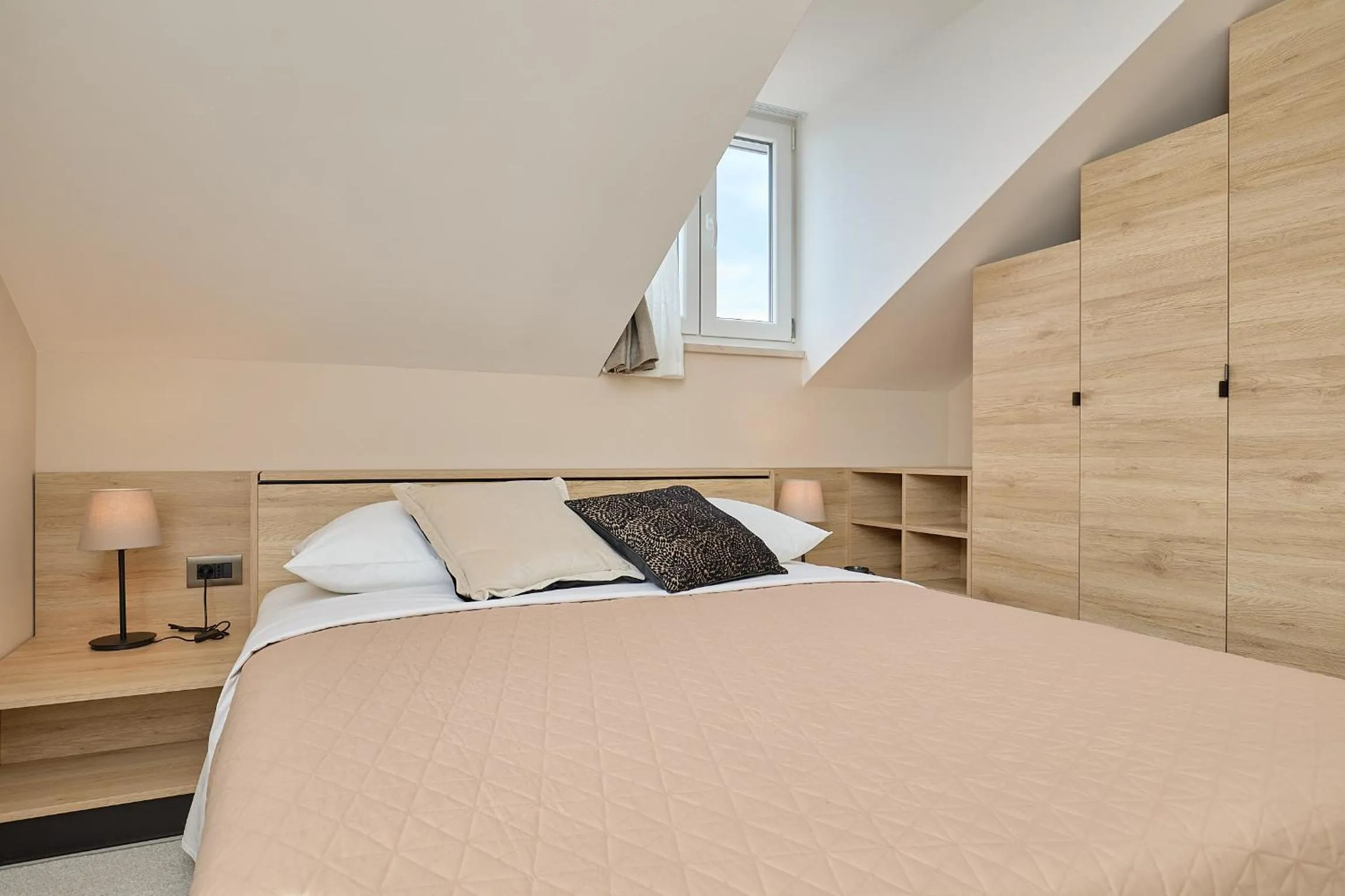 Bedroom, Bed in Hedera Estate, Hedera A32