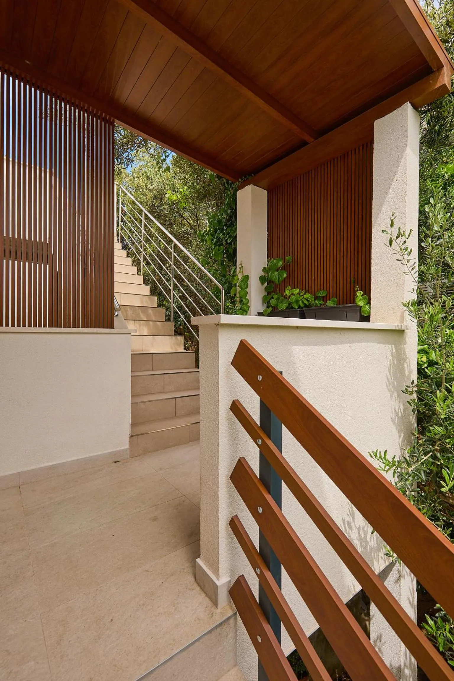 Facade/entrance in Hedera Estate, Hedera A32