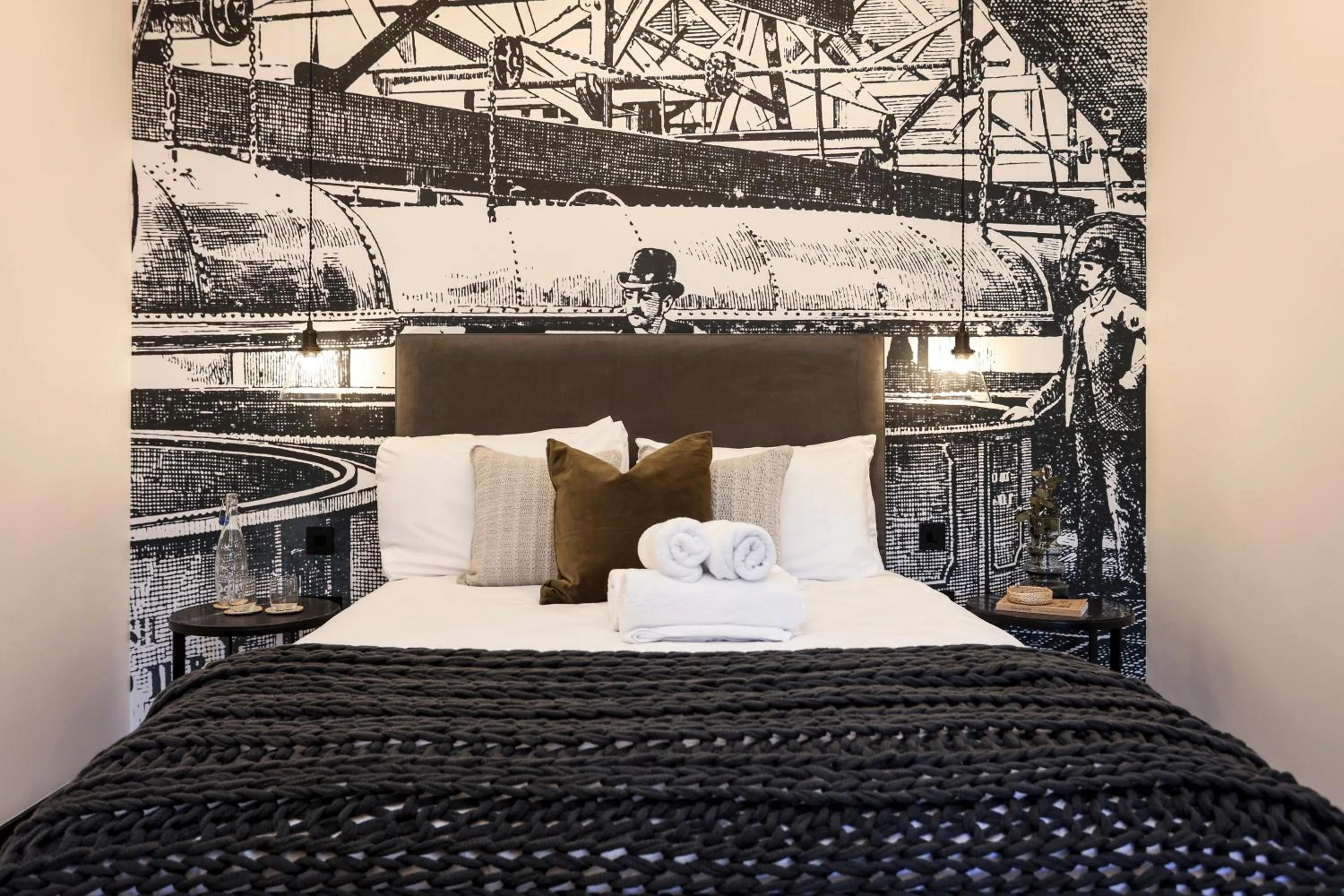 Bed in The Brewers Rooms Contemporary Aparthotel