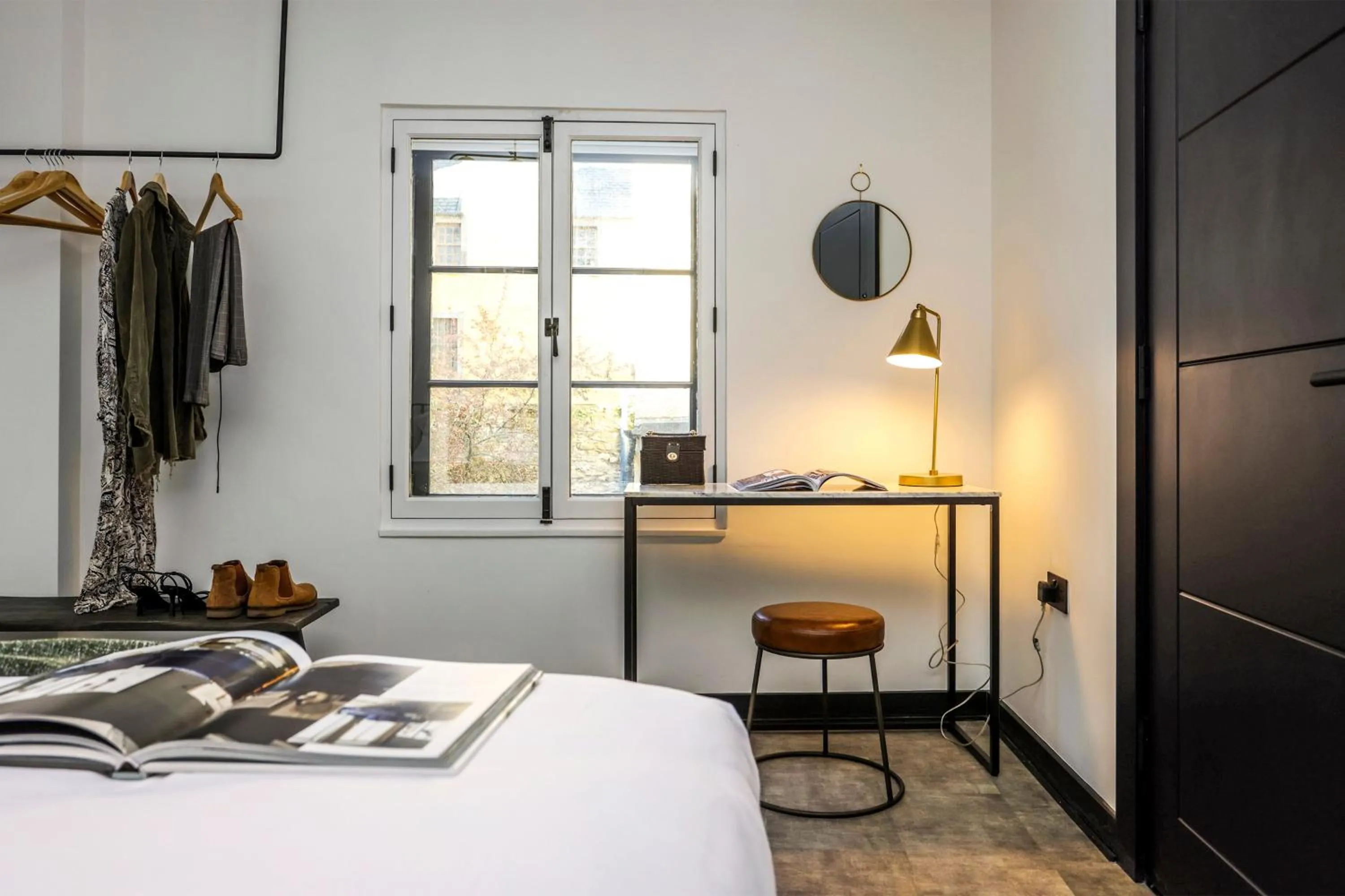 Bedroom, Bed in The Brewers Rooms Contemporary Aparthotel