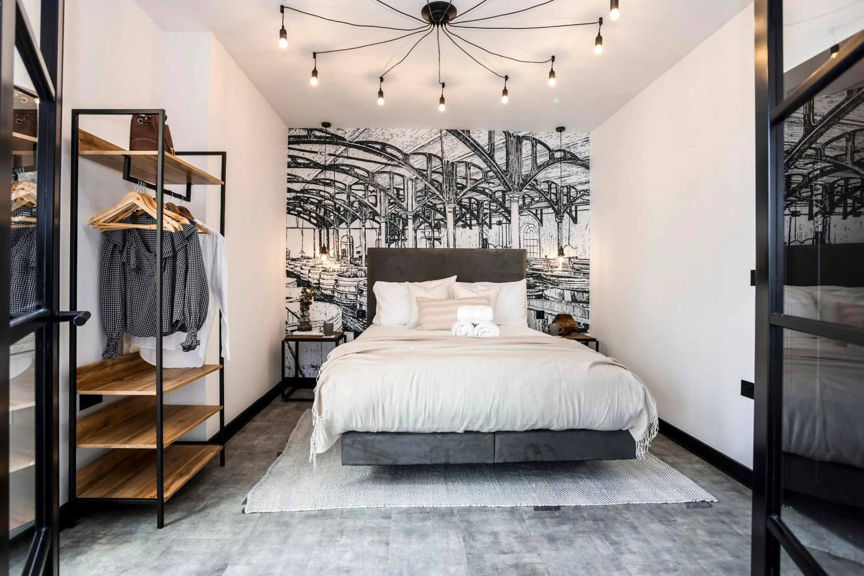 Bed in The Brewers Rooms Contemporary Aparthotel