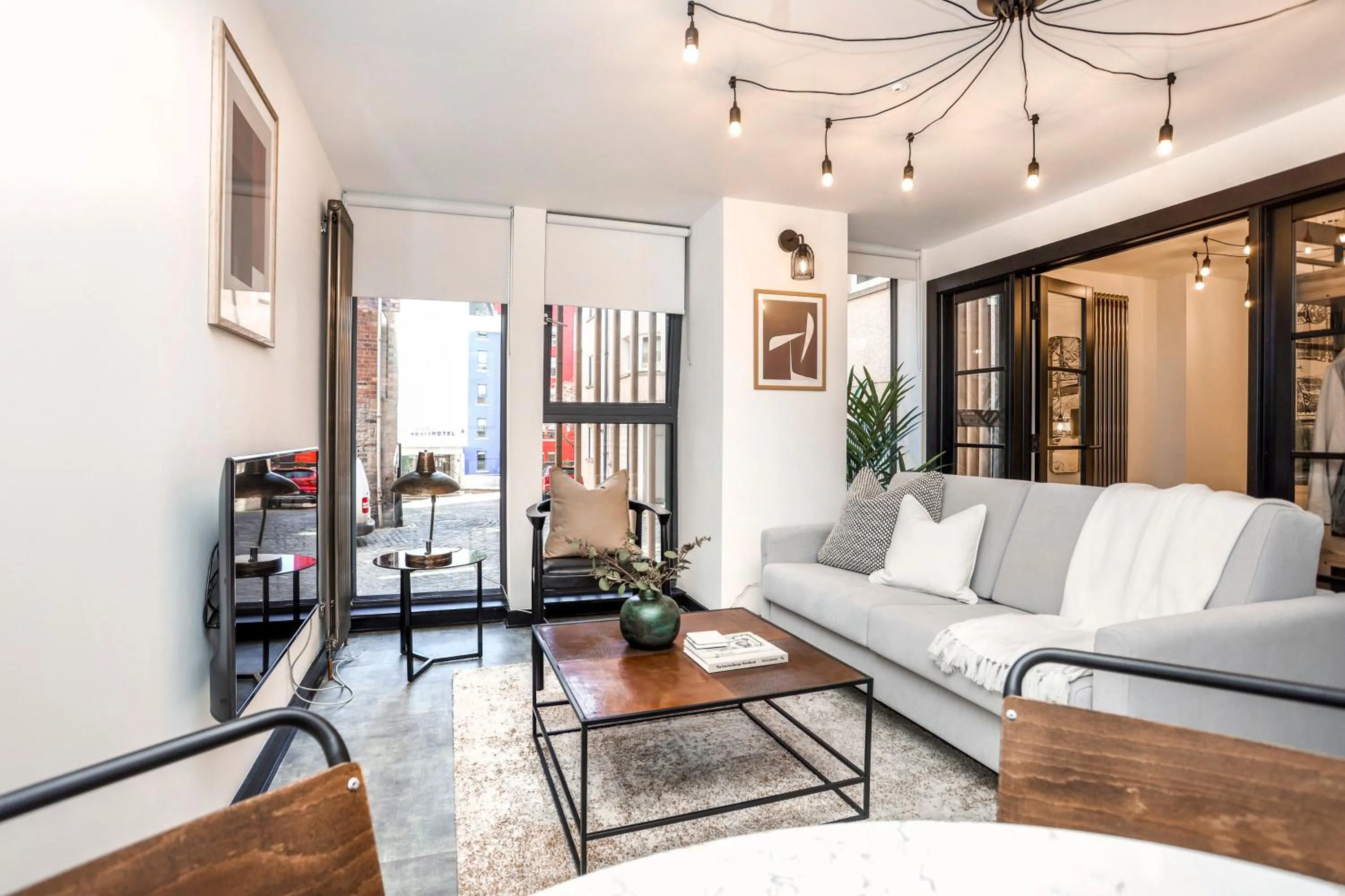 Living room in The Brewers Rooms Contemporary Aparthotel