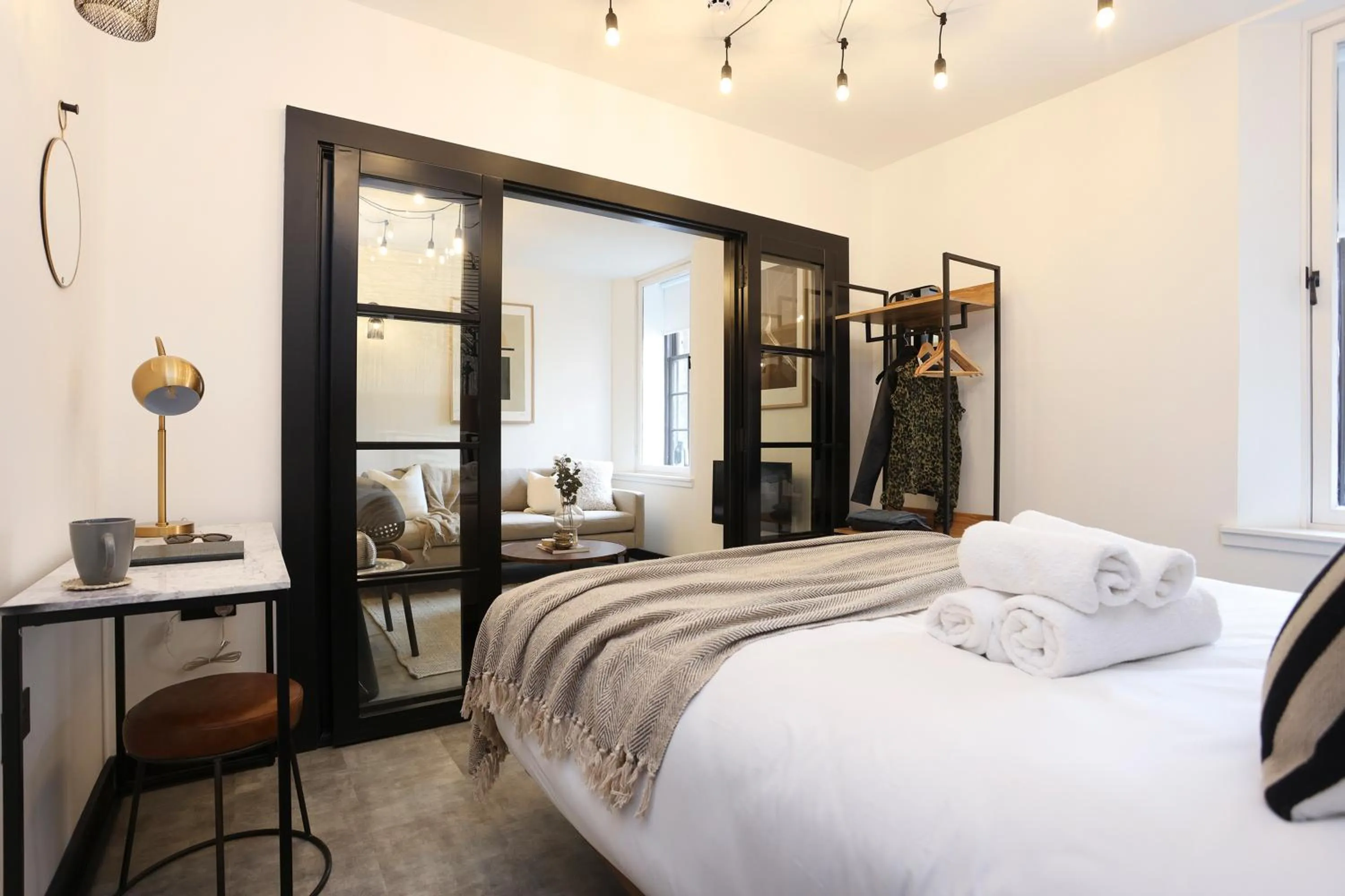 Photo of the whole room, Bed in The Brewers Rooms Contemporary Aparthotel