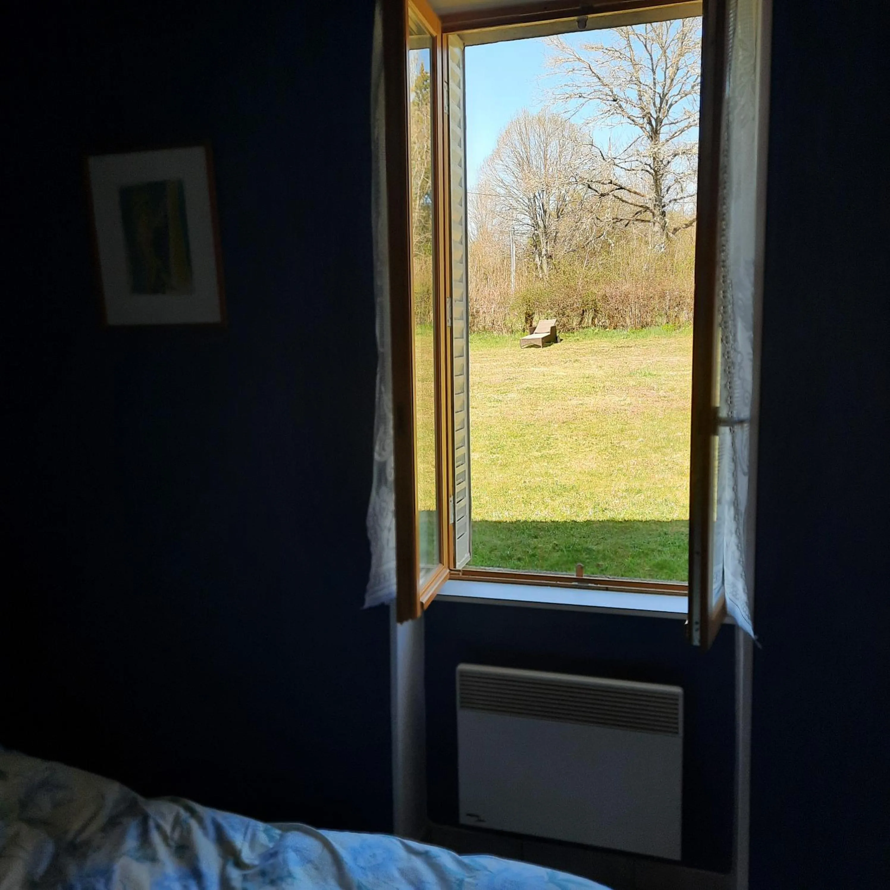 Garden view, Bed in Chambre d'hôte Le Châtaignier