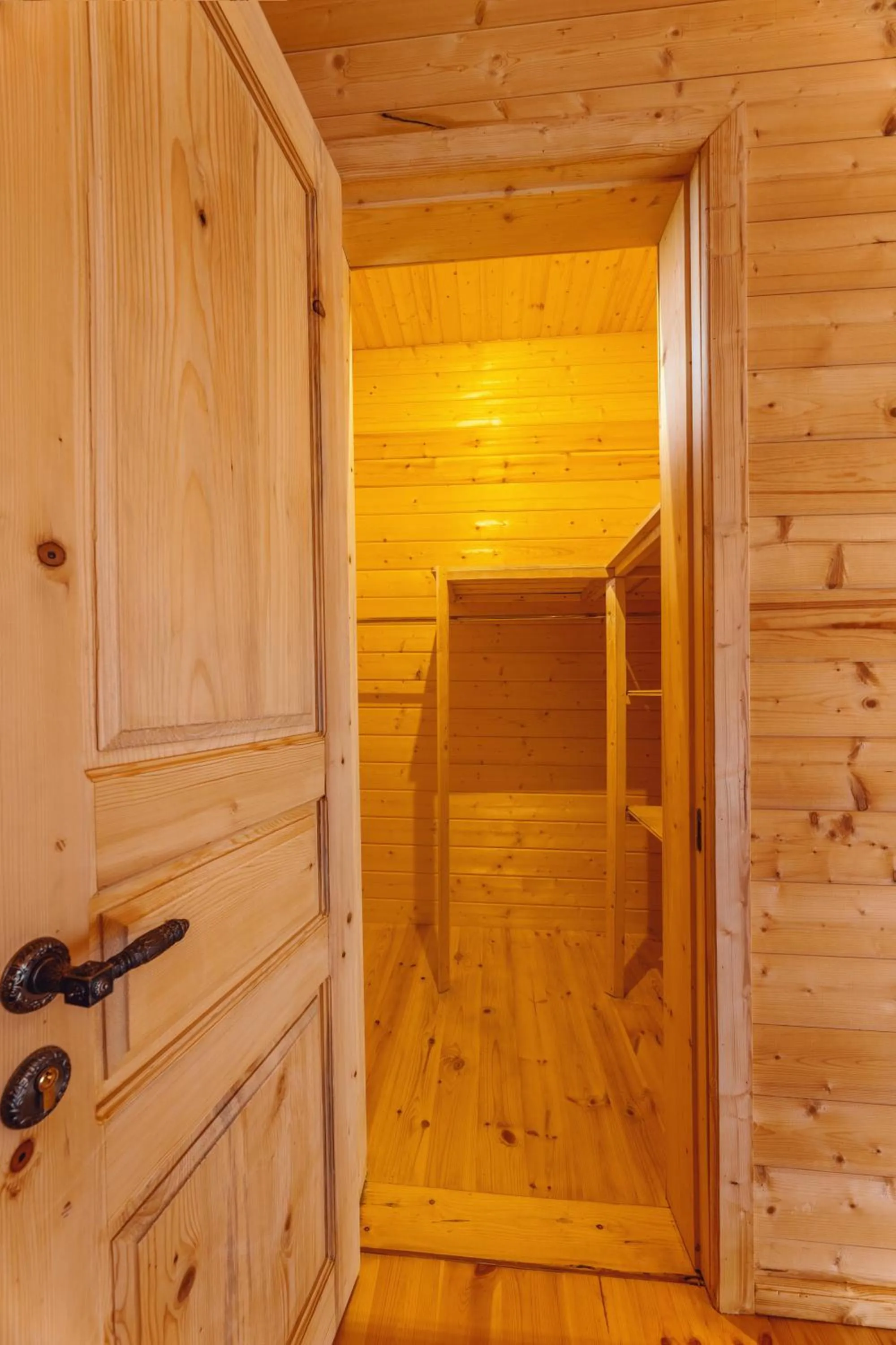 Sauna in Hotel Chateau Kvirike