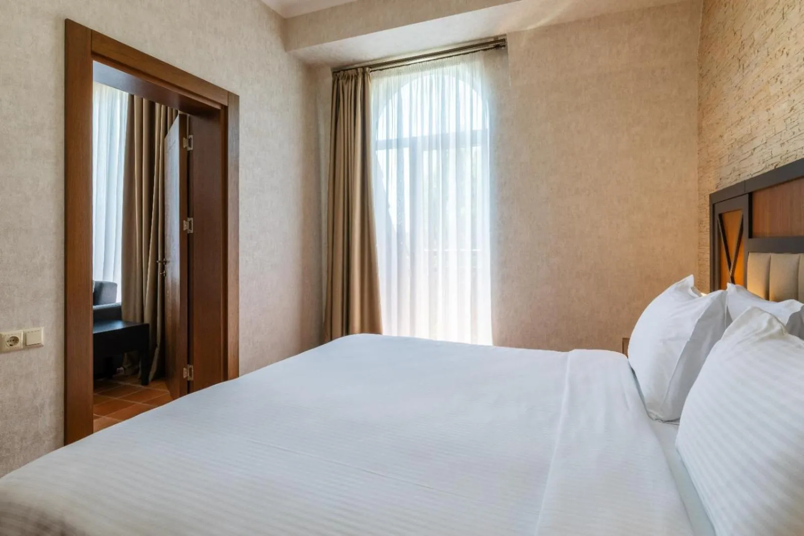 Bed in Hotel Chateau Kvirike